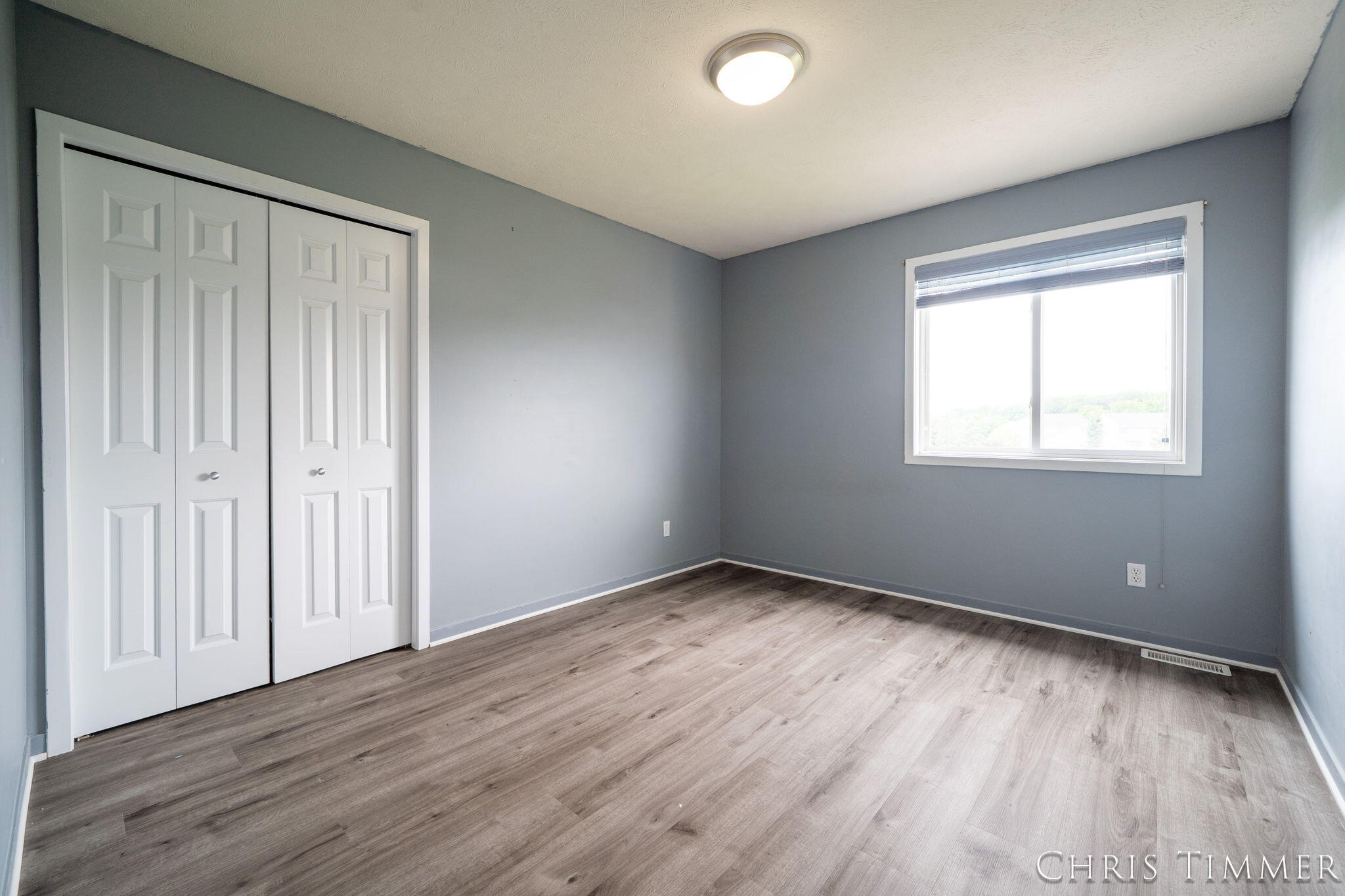 1877 Sun Park Drive Property Photo 30