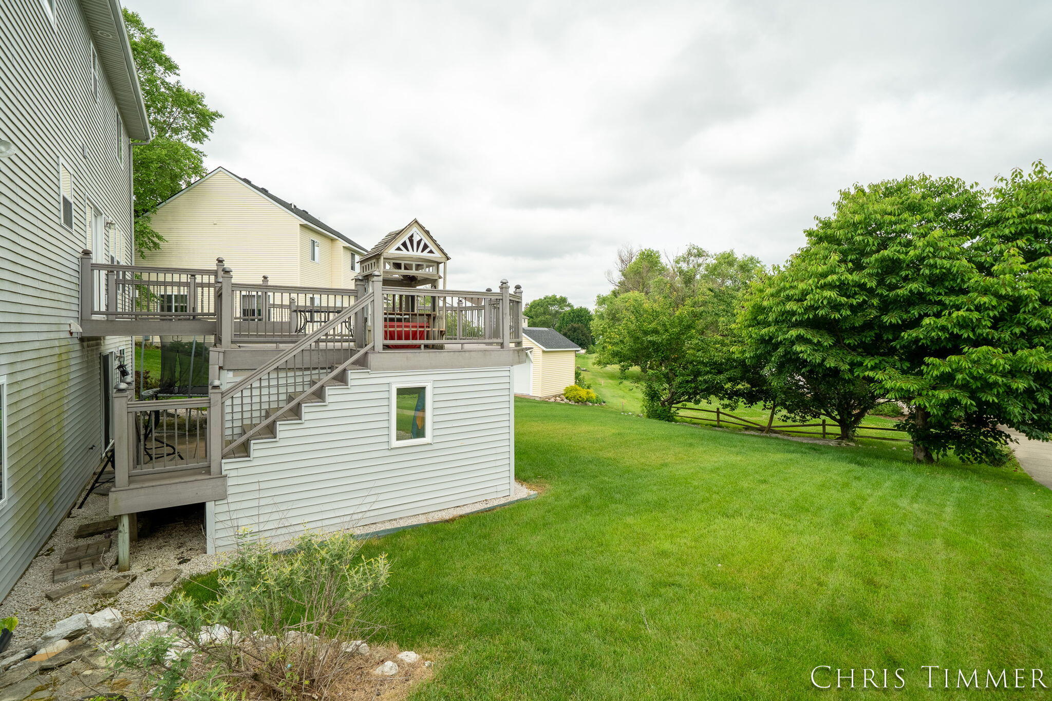 1877 Sun Park Drive Property Photo 44
