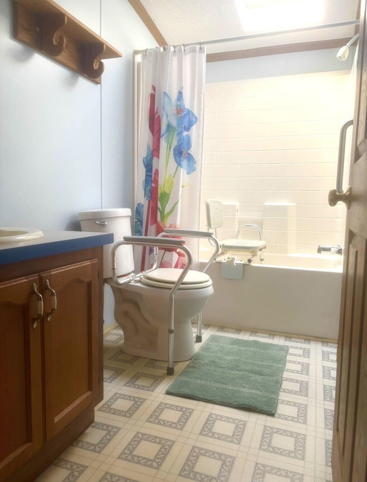 614 Linwood Avenue Property Photo 5