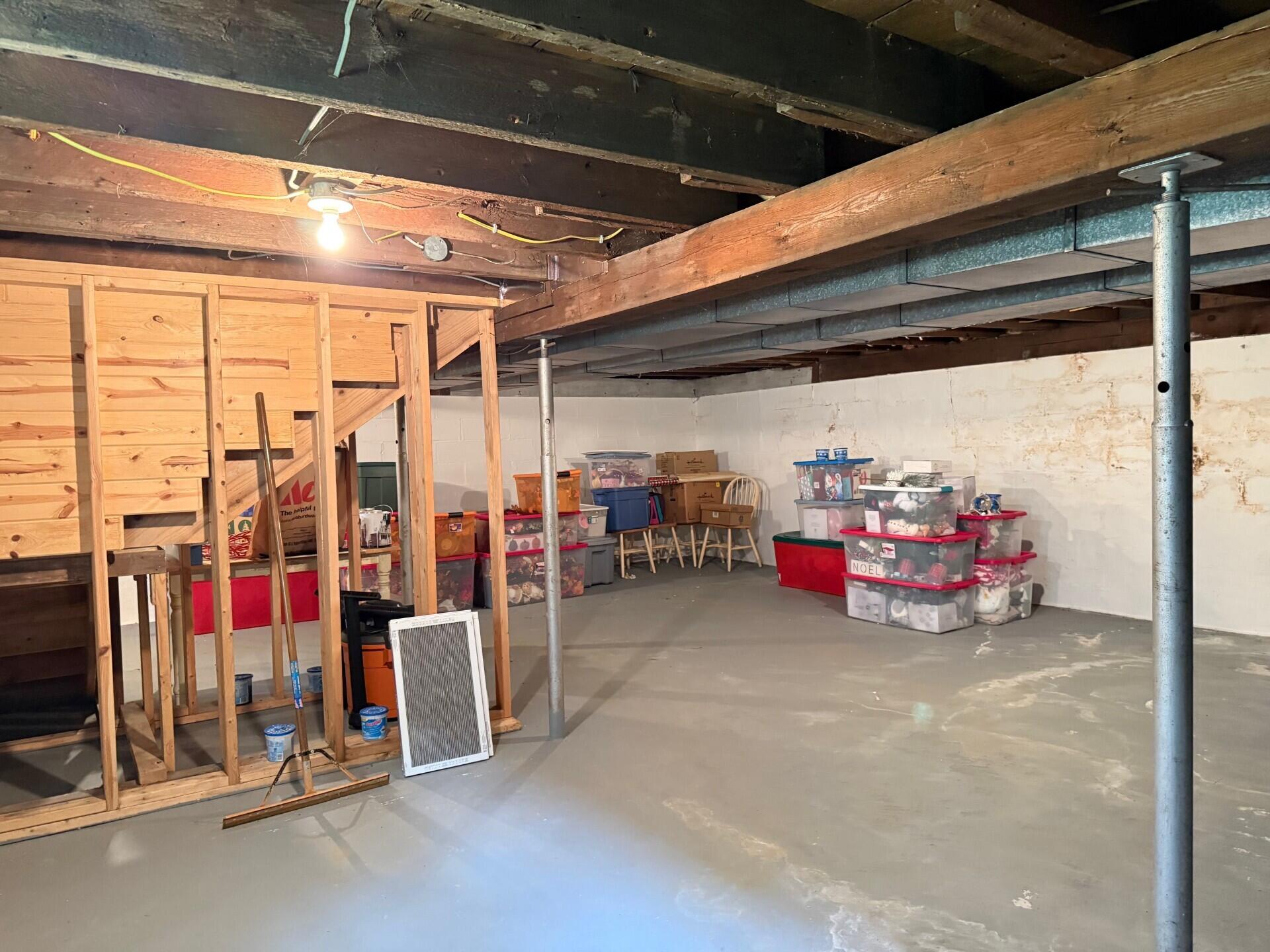 603 S George Street Property Photo 19