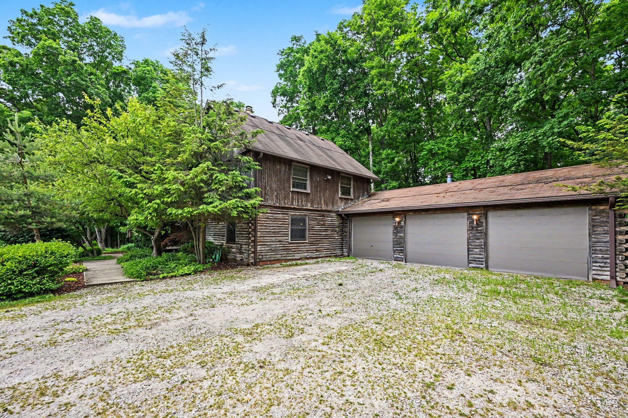 4410 Earhart Road Property Photo 4