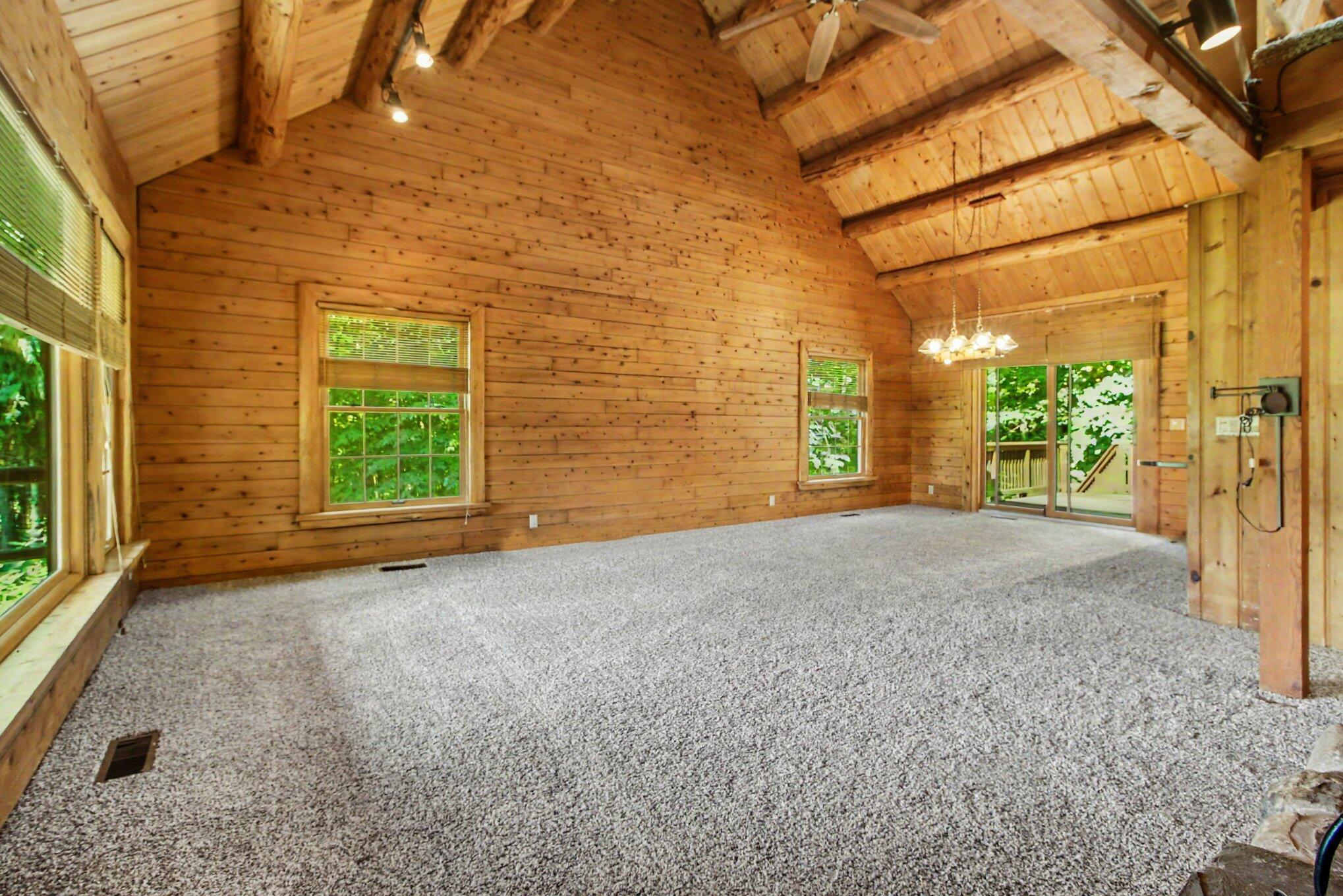 4410 Earhart Road Property Photo 10