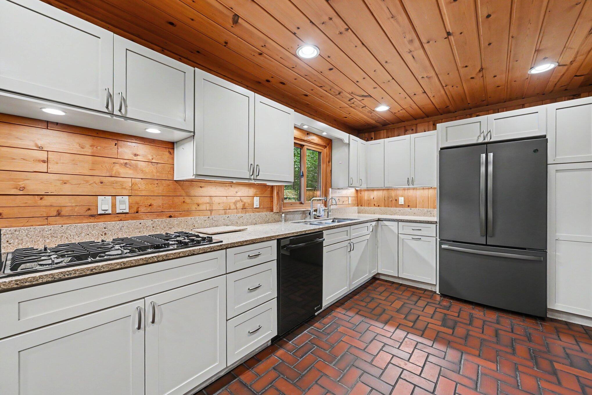 4410 Earhart Road Property Photo 14