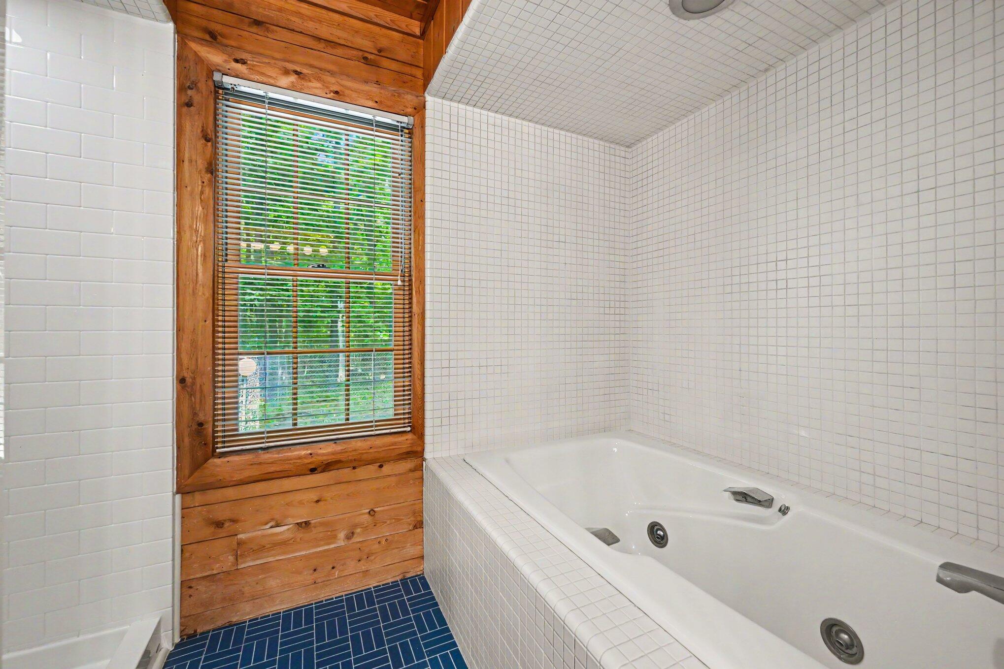 4410 Earhart Road Property Photo 21