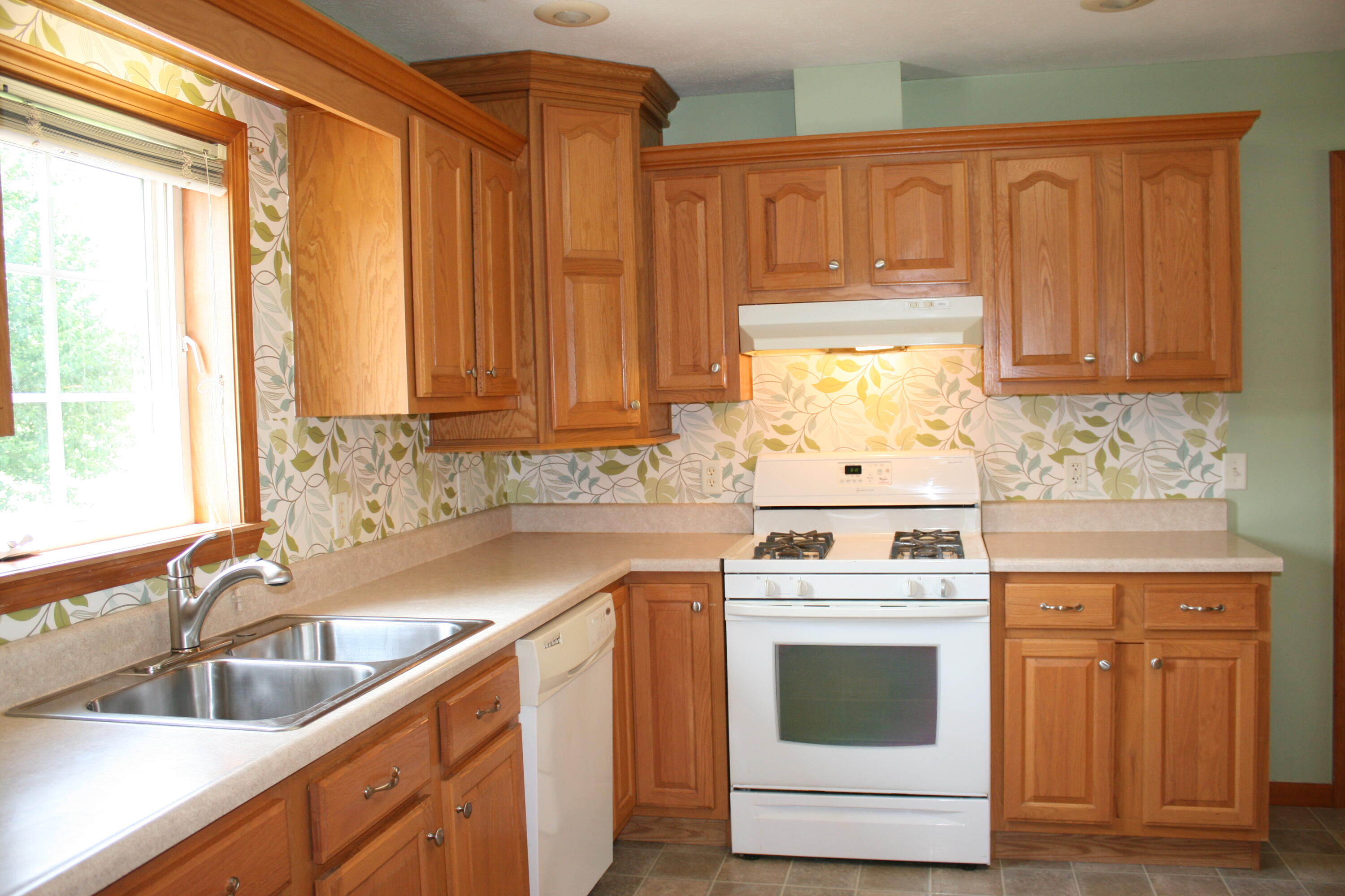 14021 Pardee Road Property Photo 11