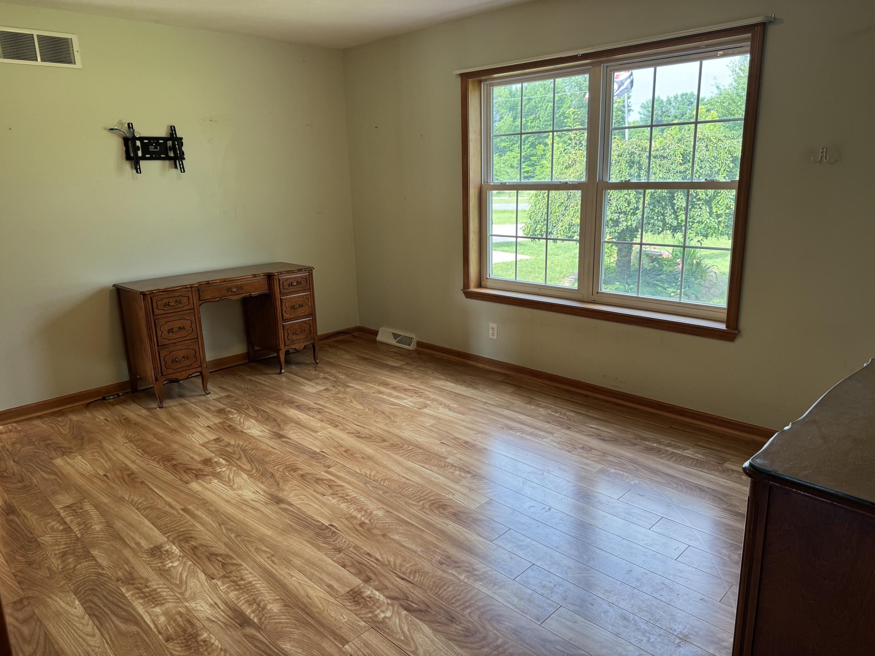 14021 Pardee Road Property Photo 18