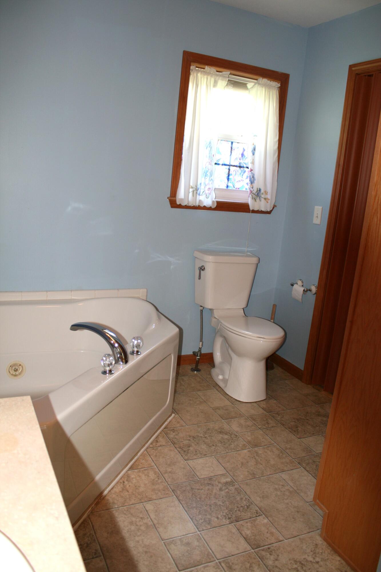 14021 Pardee Road Property Photo 22