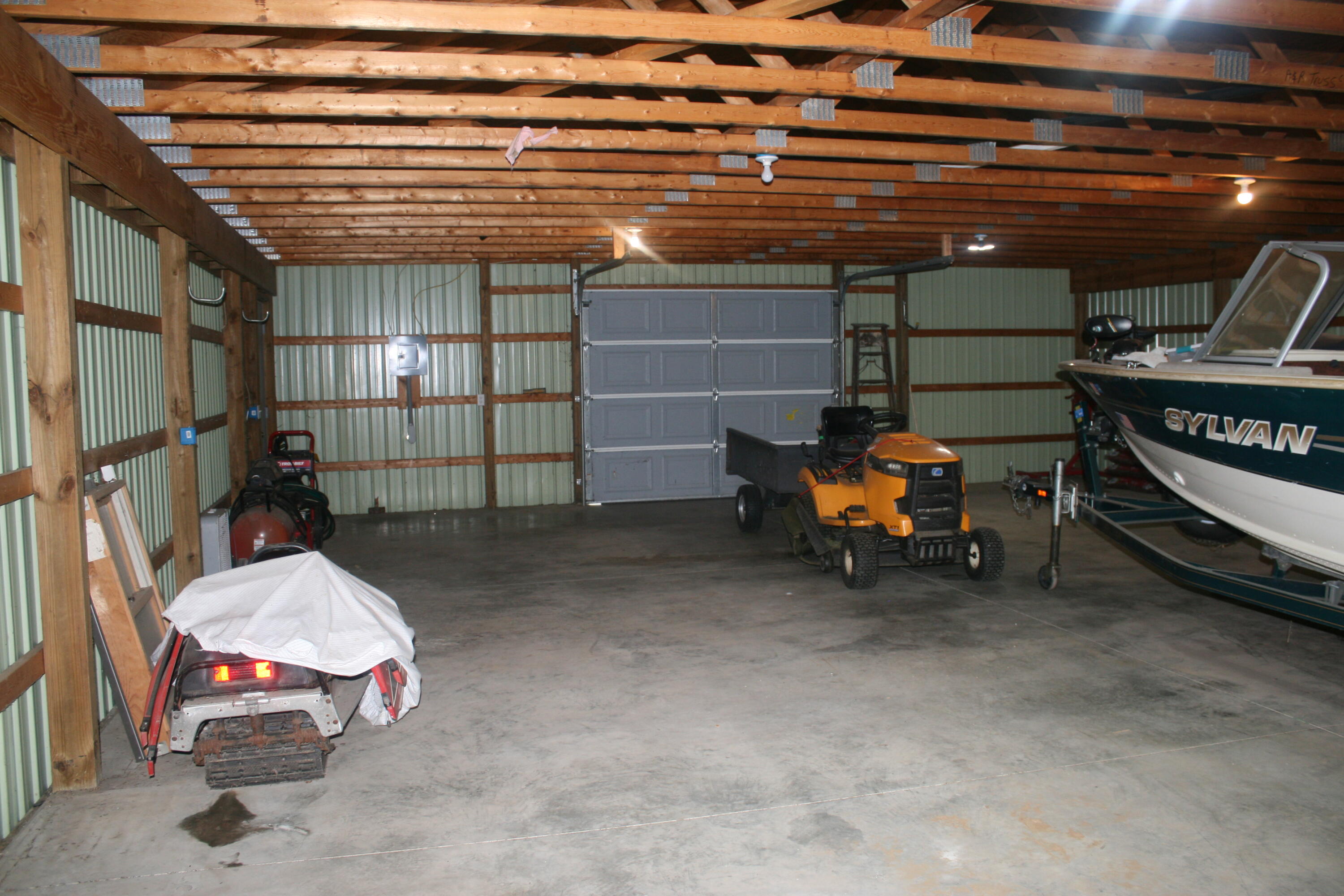 14021 Pardee Road Property Photo 51
