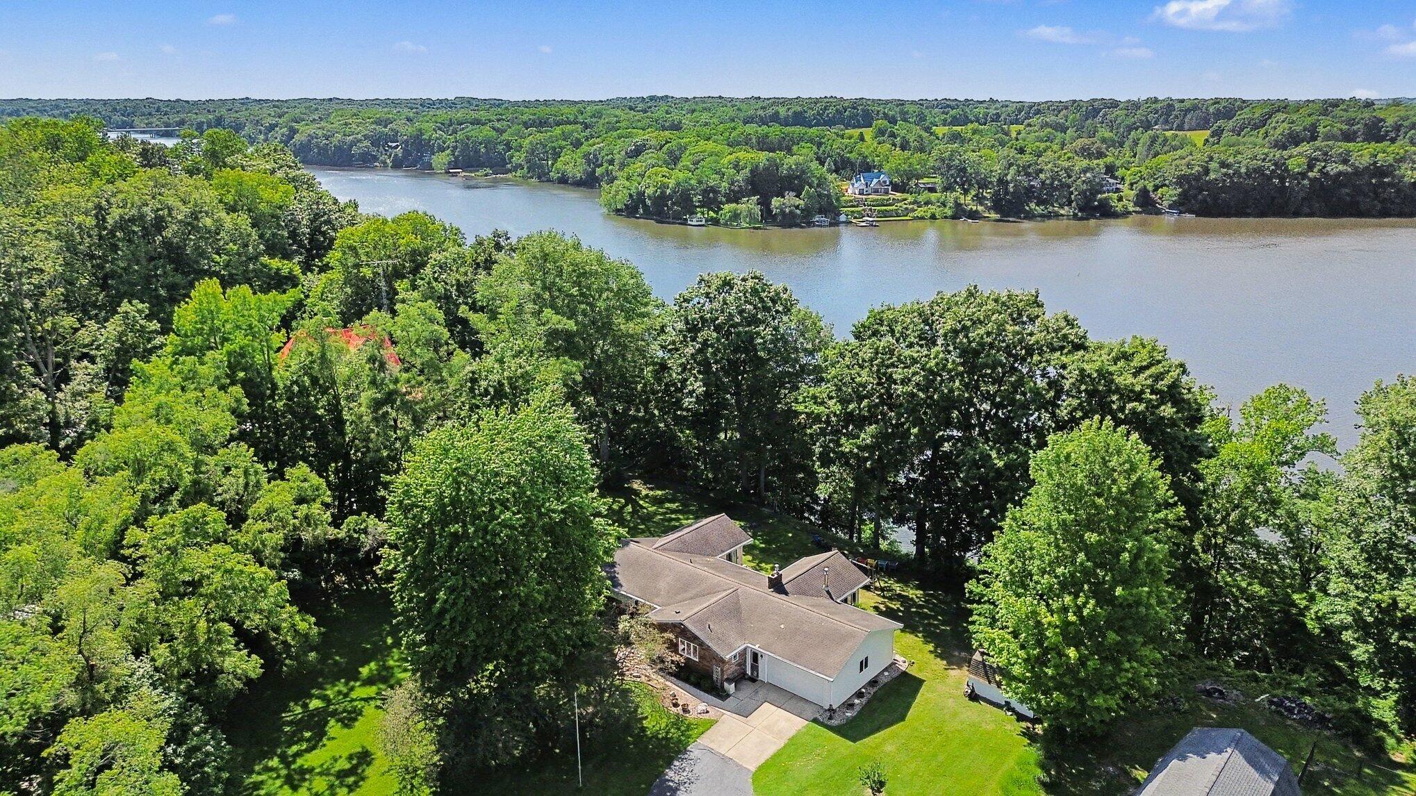 10492 Range Line Road Property Photo 3