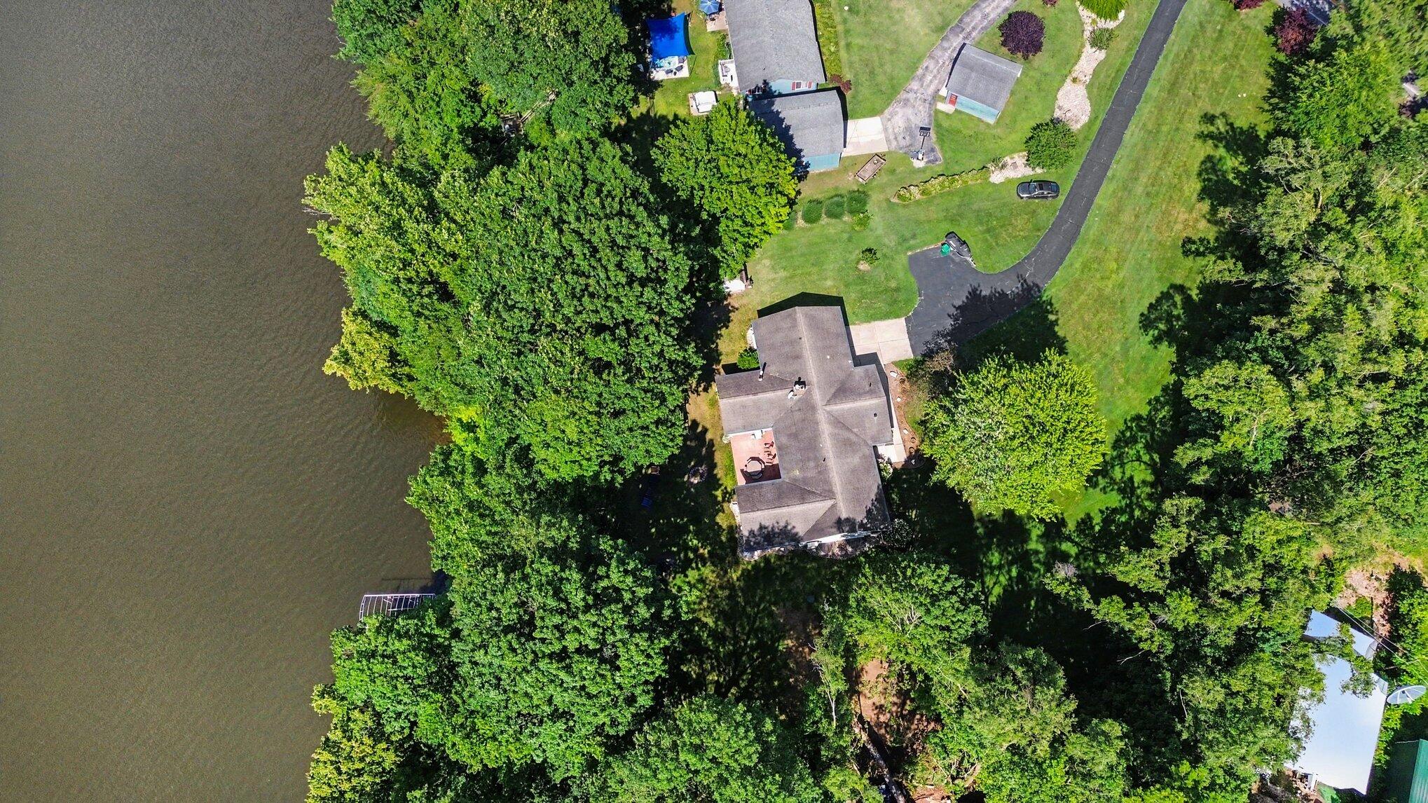 10492 Range Line Road Property Photo 37