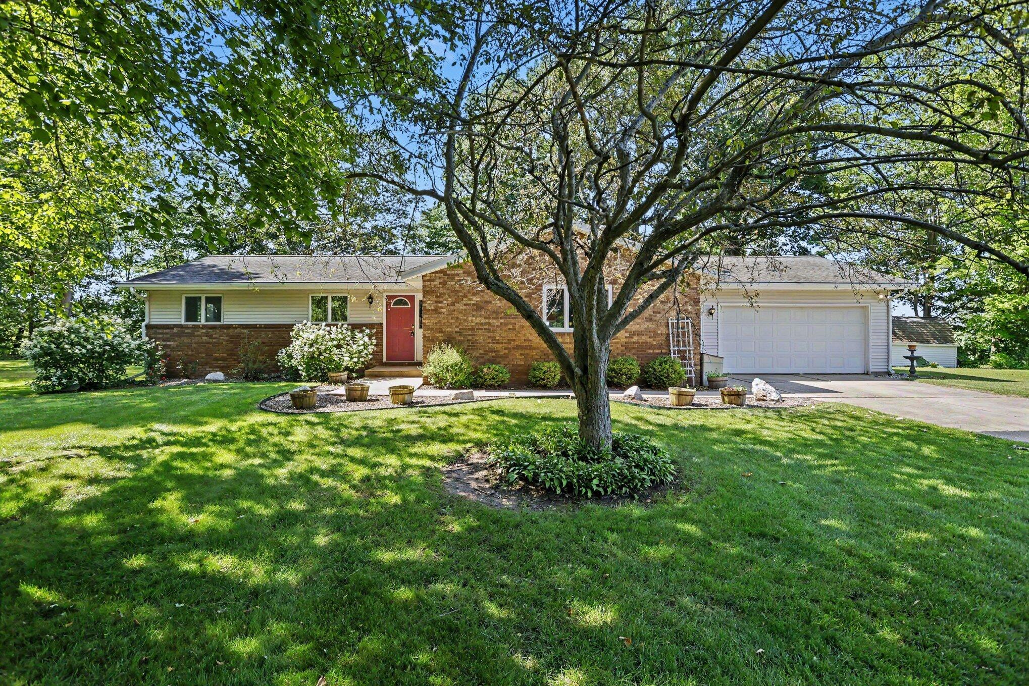 10492 Range Line Road Property Photo 38