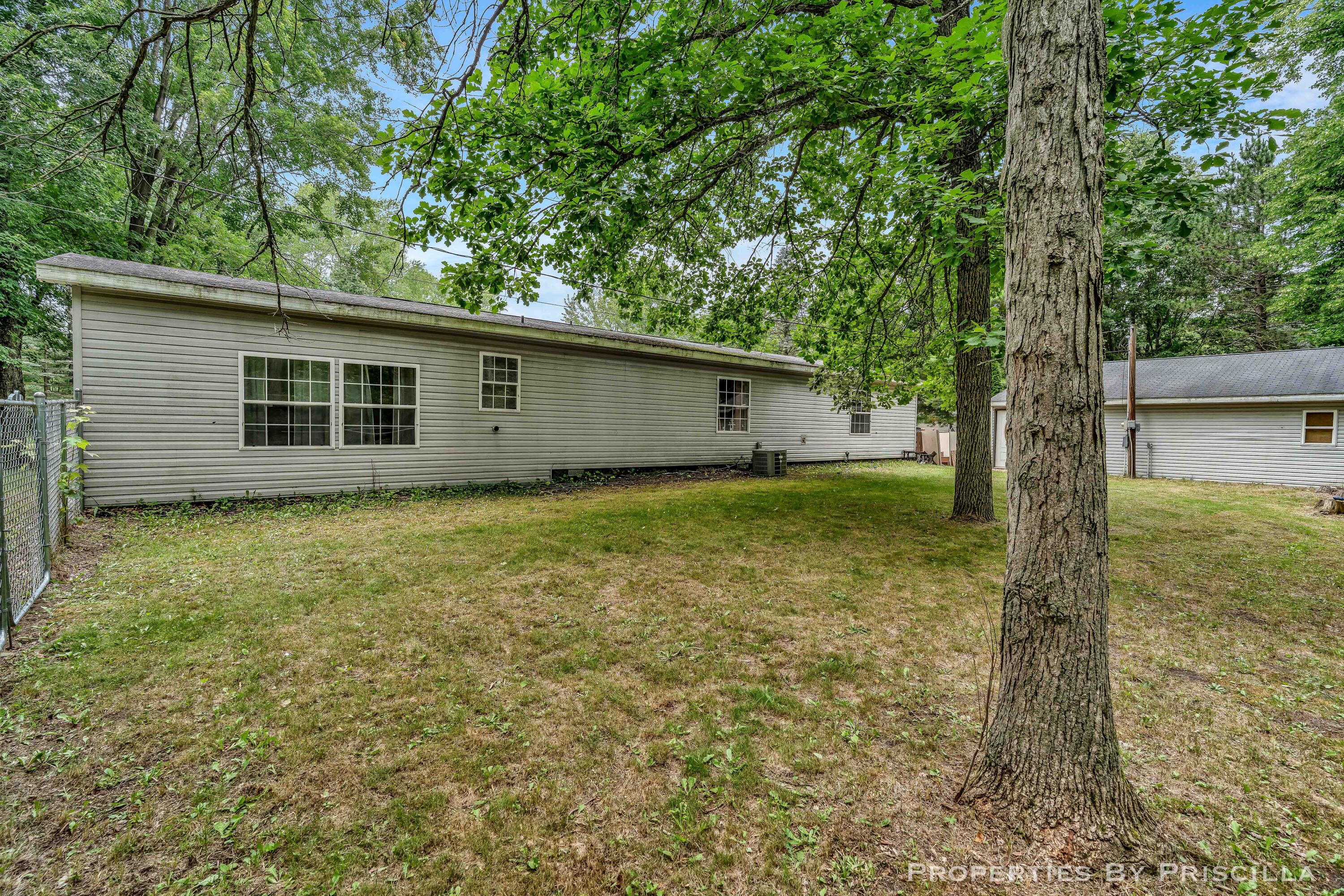 3766 Mary Avenue Property Photo 6