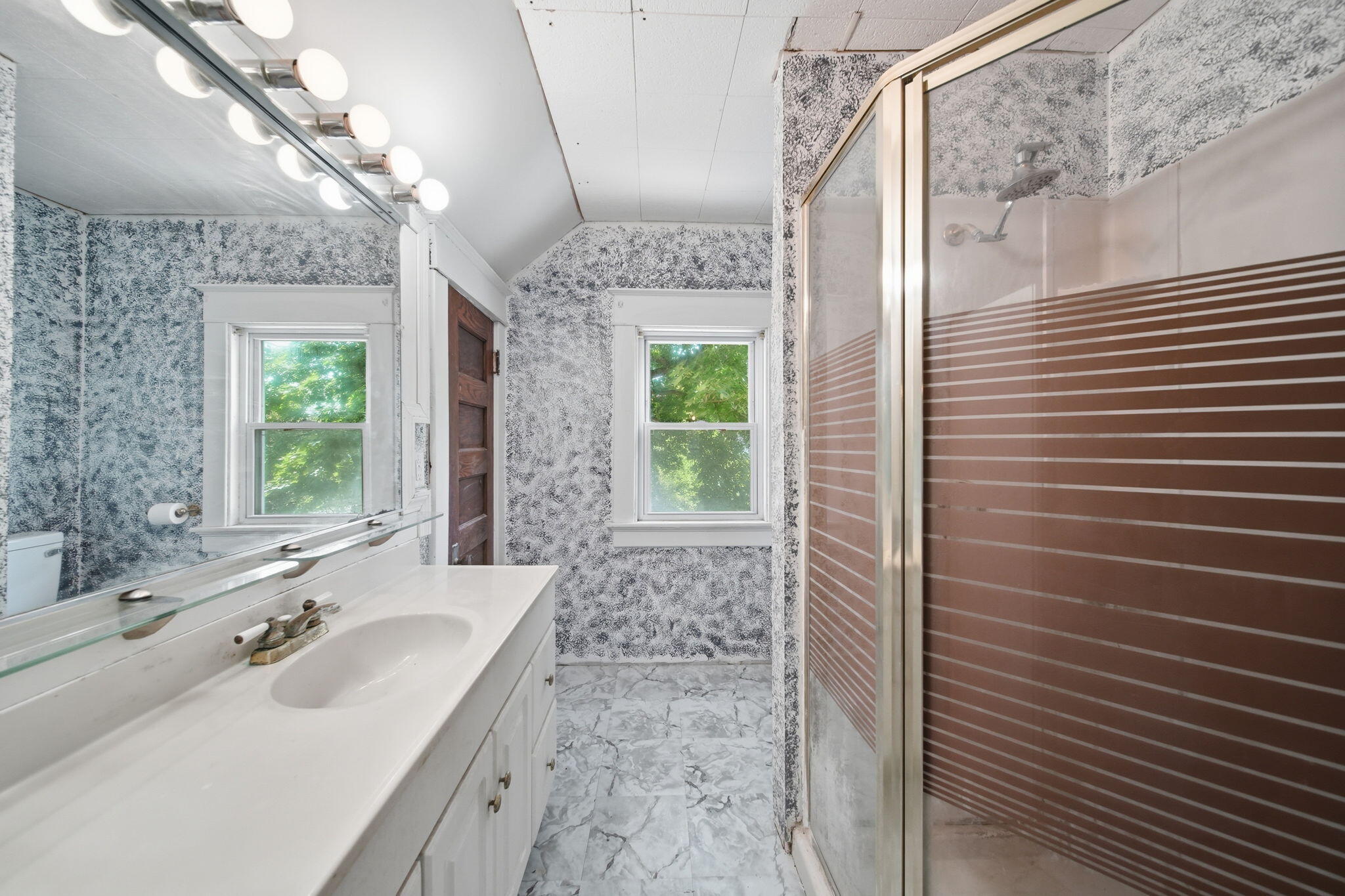 120 Clark Street Property Photo 26