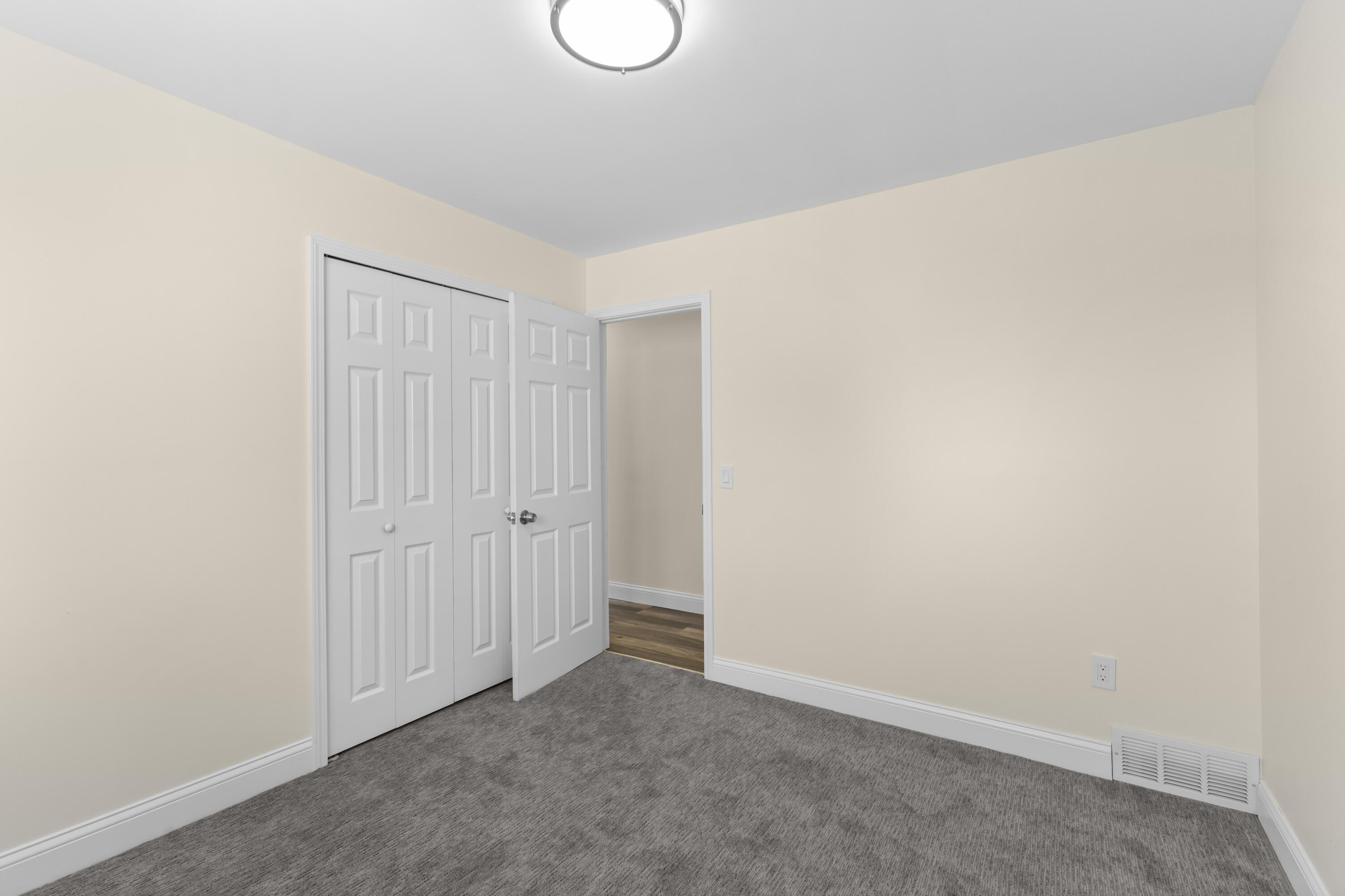 14358 Talbot Drive Property Photo 27