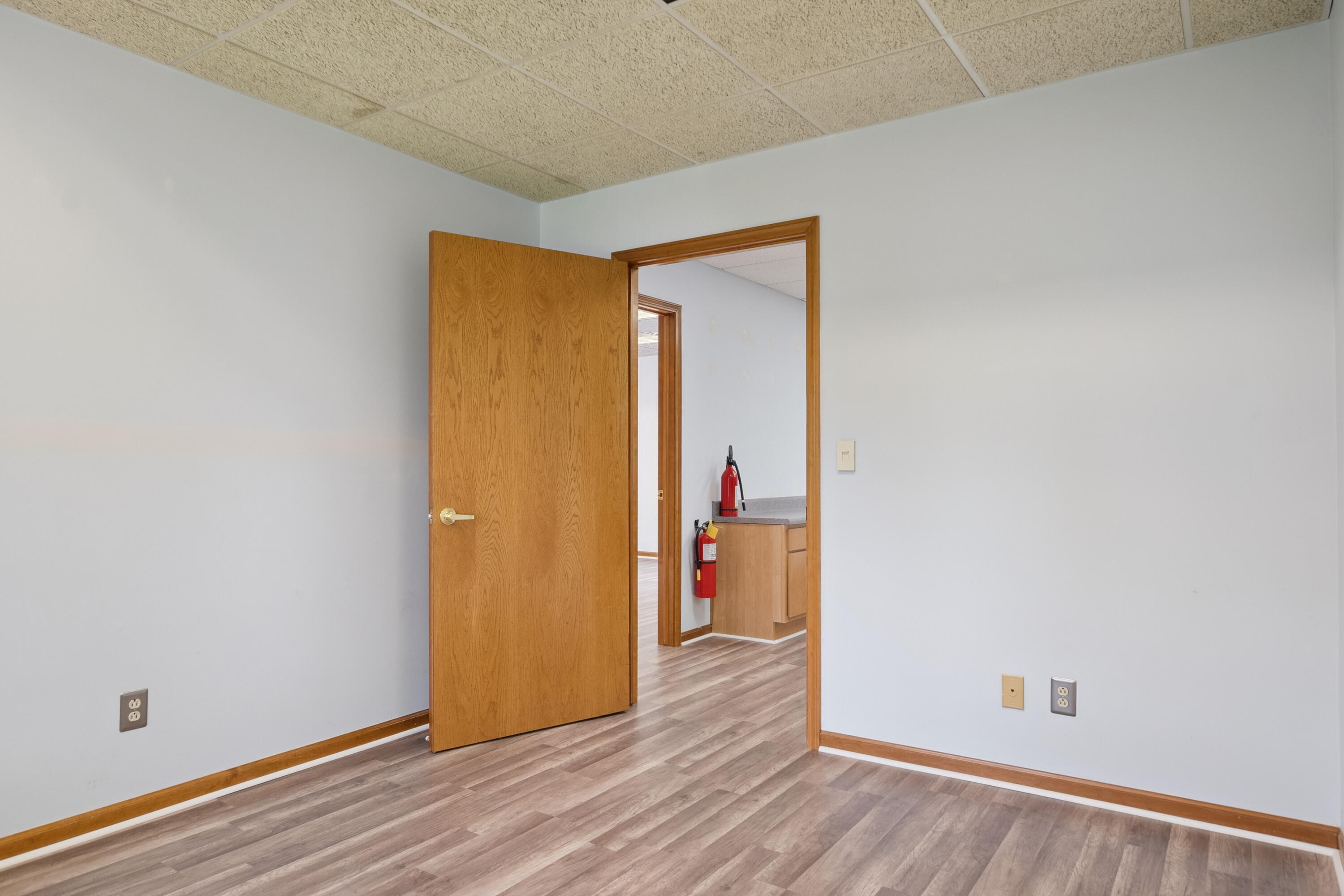 1181 N Milford Road Property Photo 8