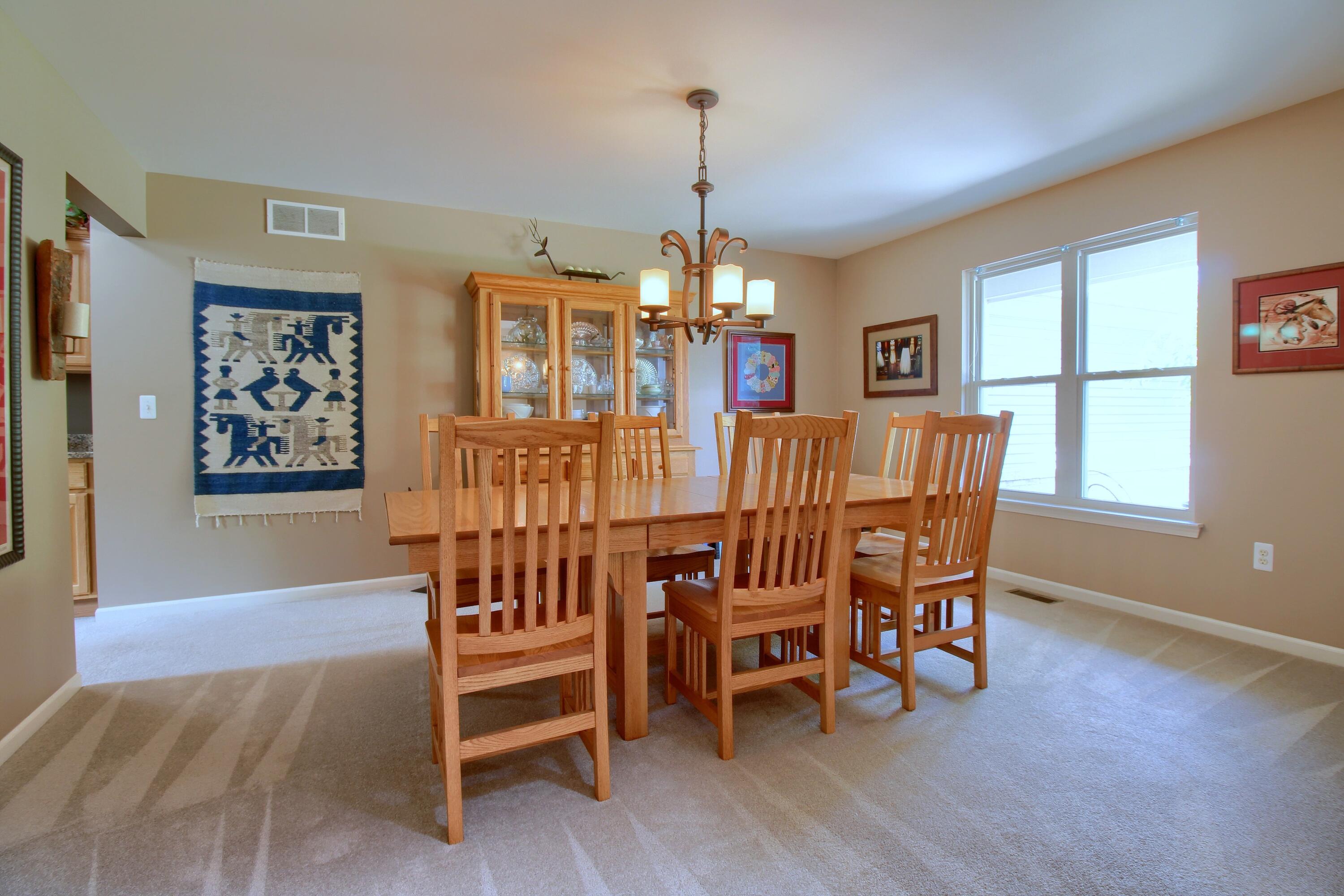 6833 N Meadows Pass Property Photo 11