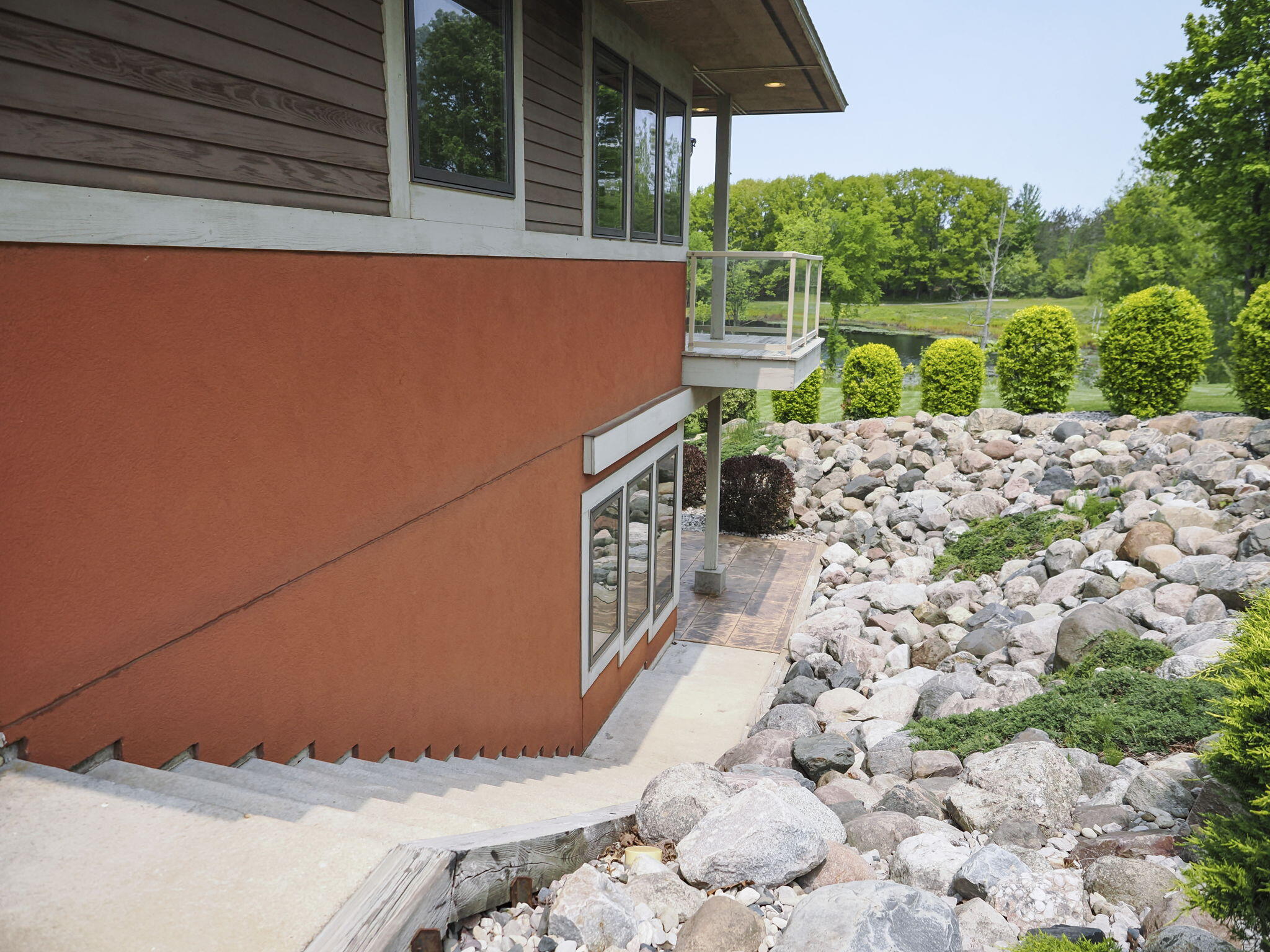 200 National Drive Property Photo 30