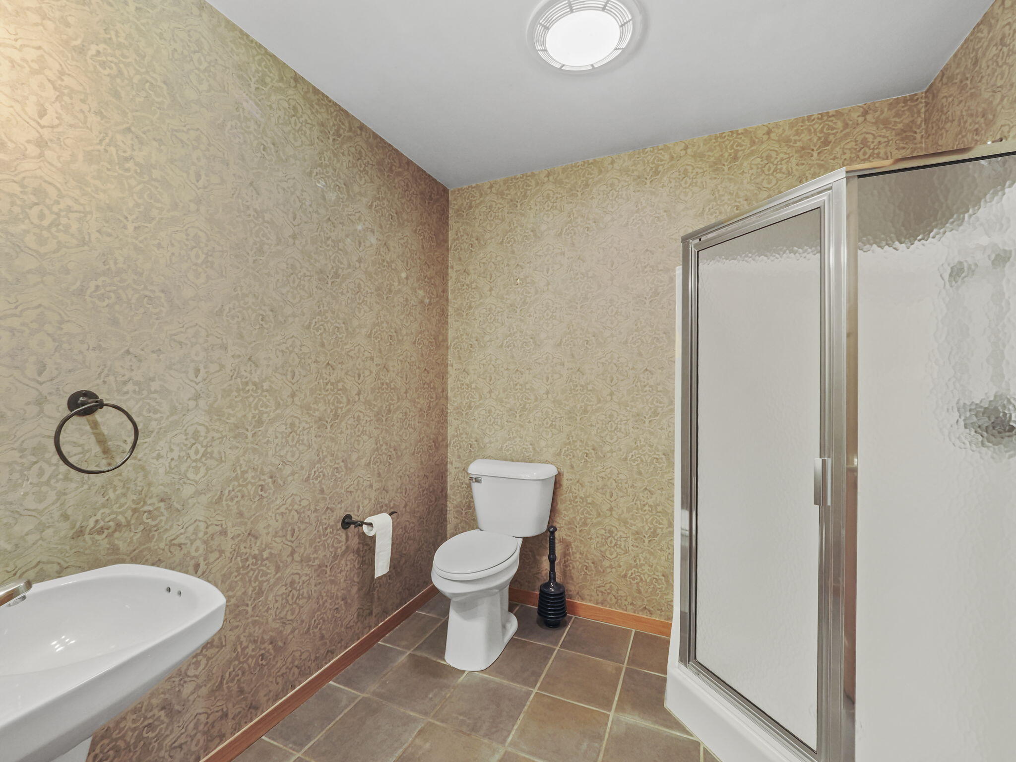 200 National Drive Property Photo 42