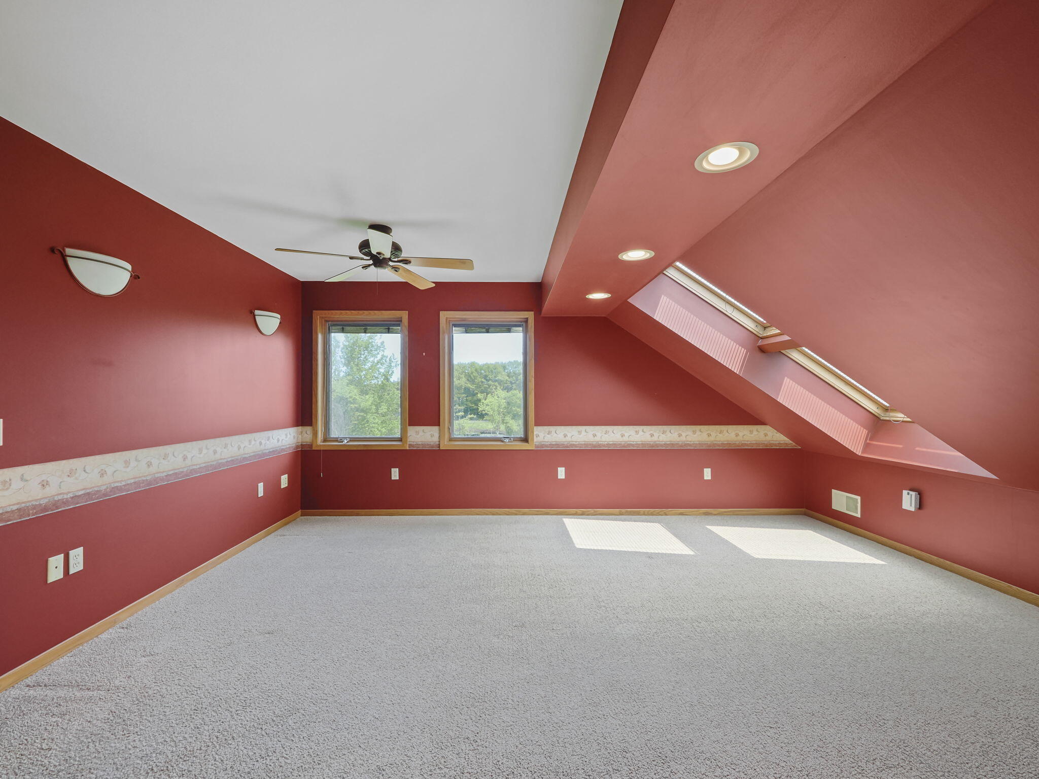 200 National Drive Property Photo 53