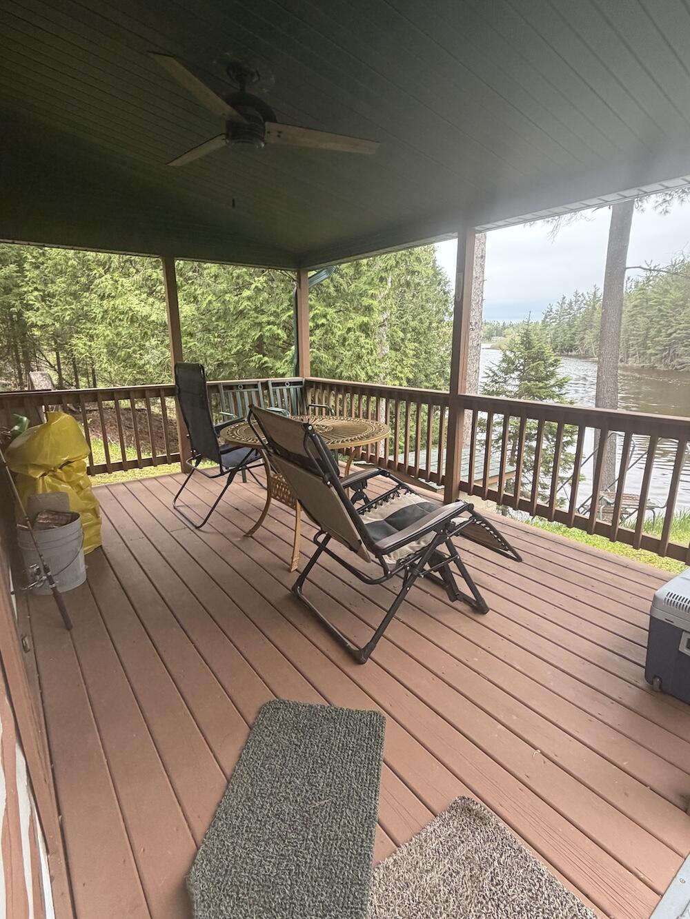 23095 Pleasant Valley Property Photo 5