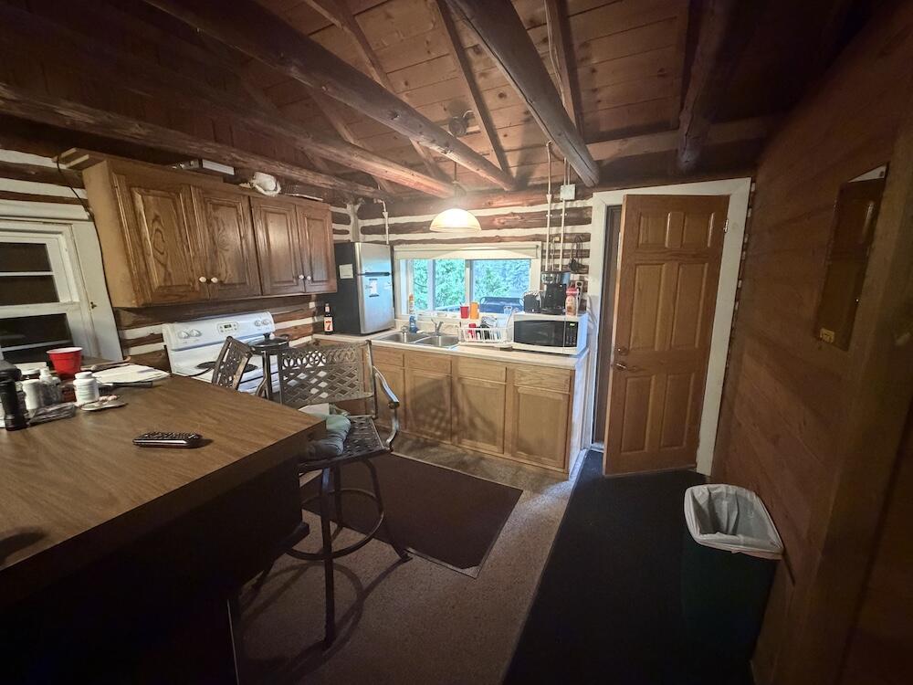 23095 Pleasant Valley Property Photo 21