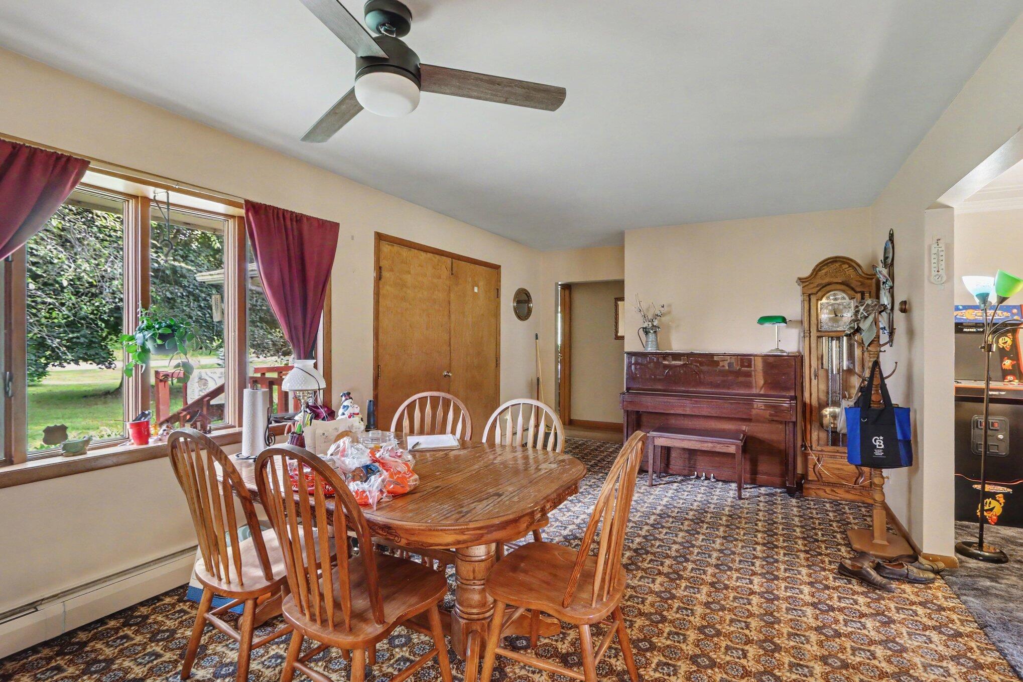 12090 M 40 Property Photo 7