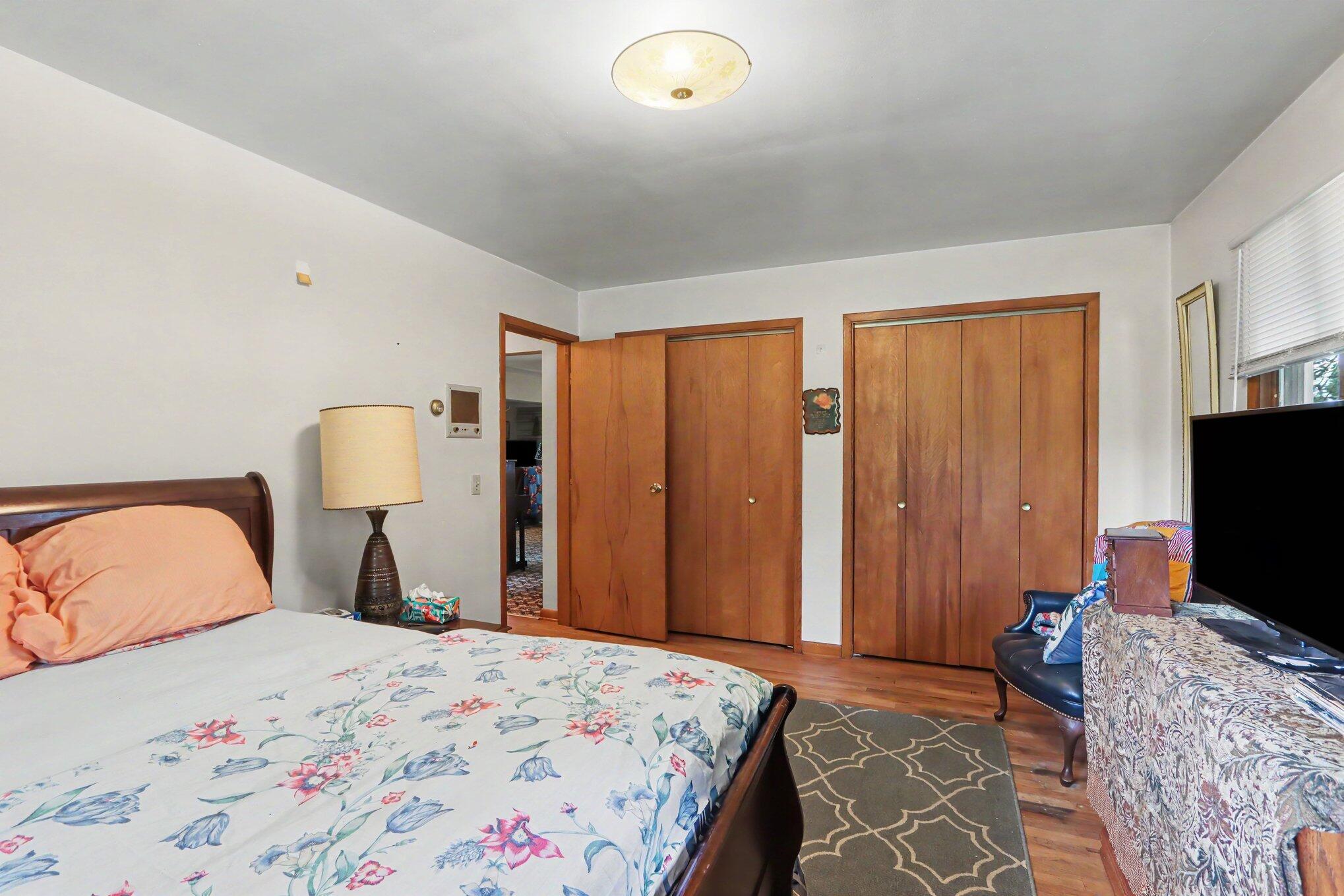 12090 M 40 Property Photo 13