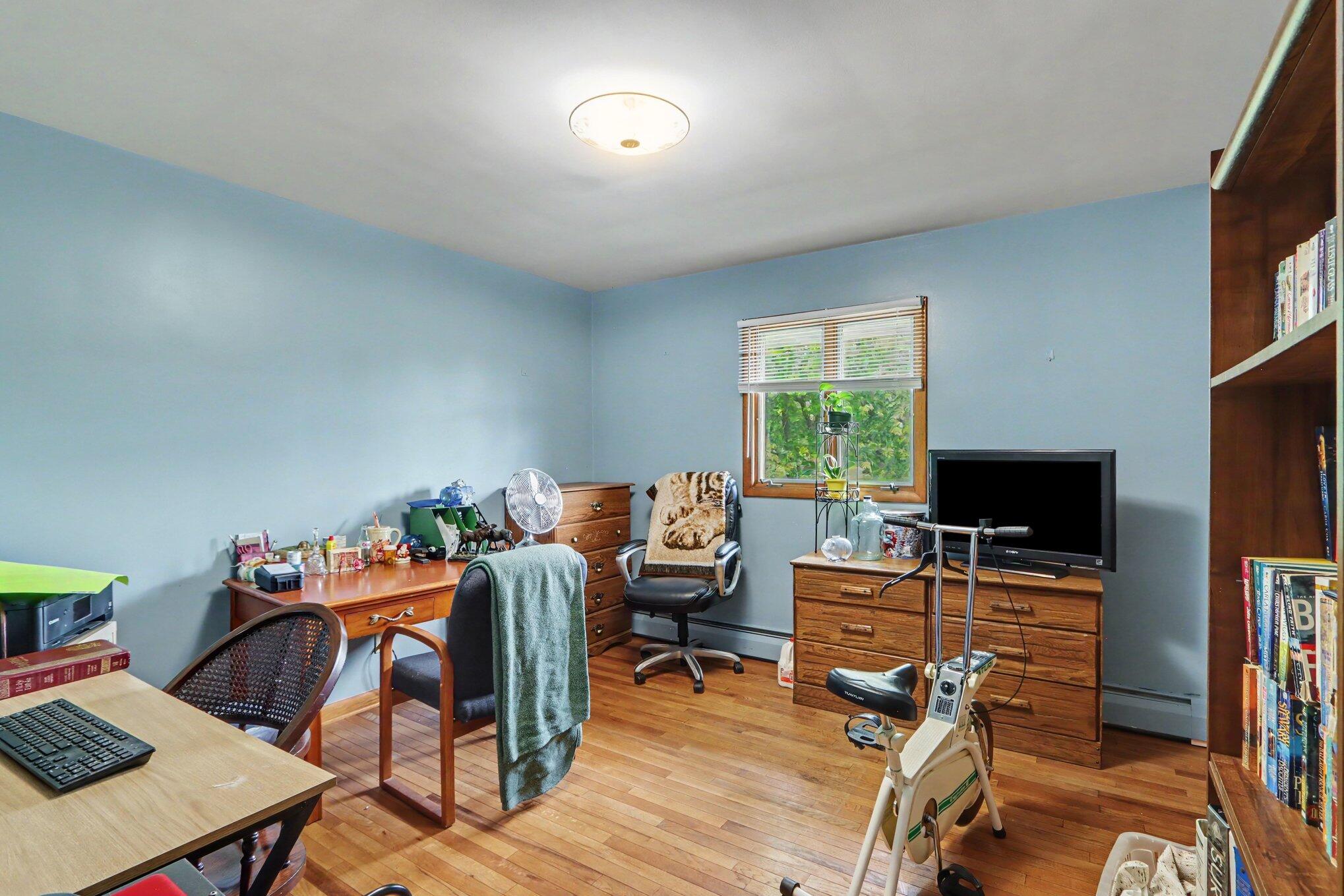 12090 M 40 Property Photo 15