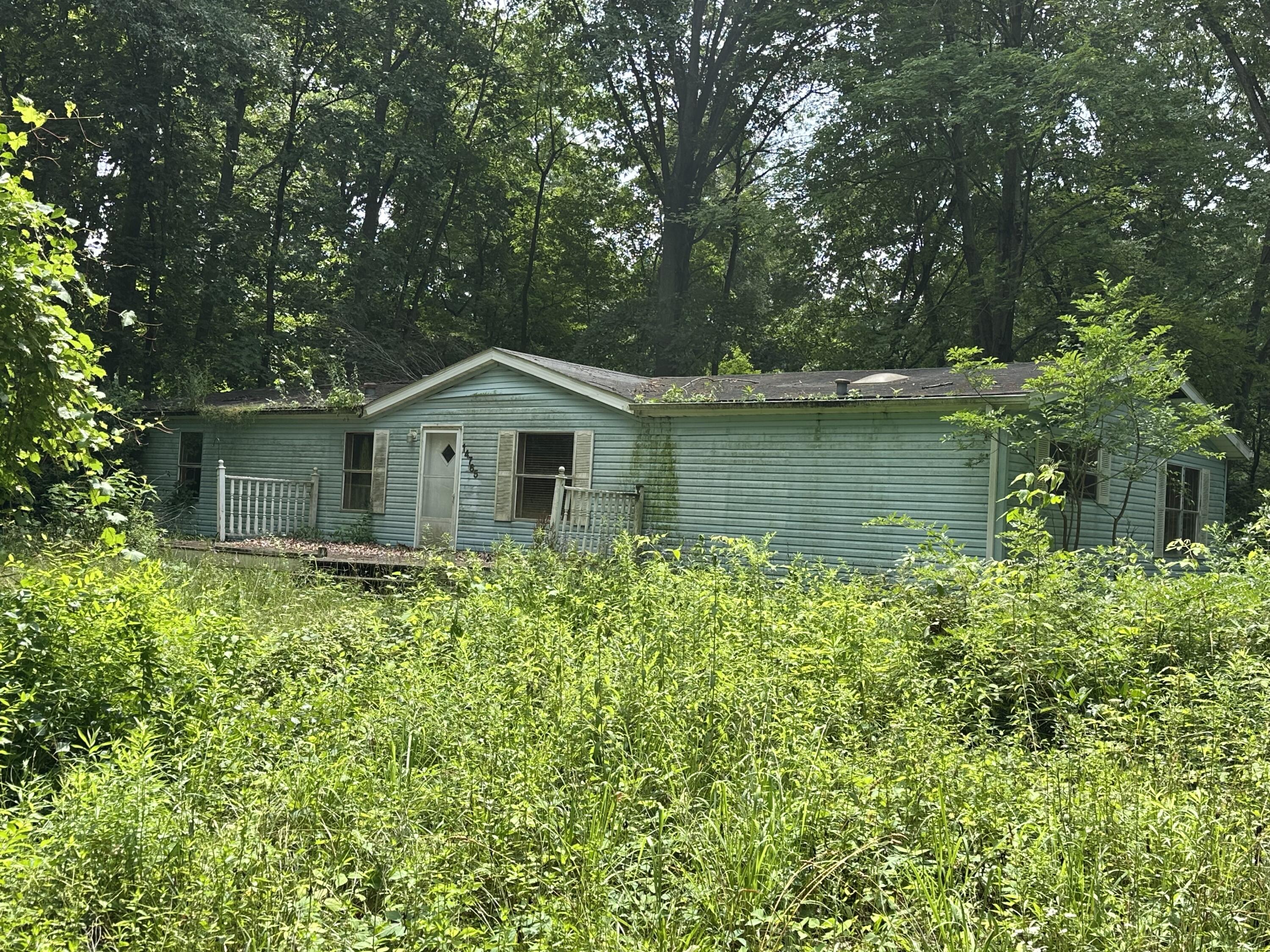 14765 Millard Road Property Photo 4