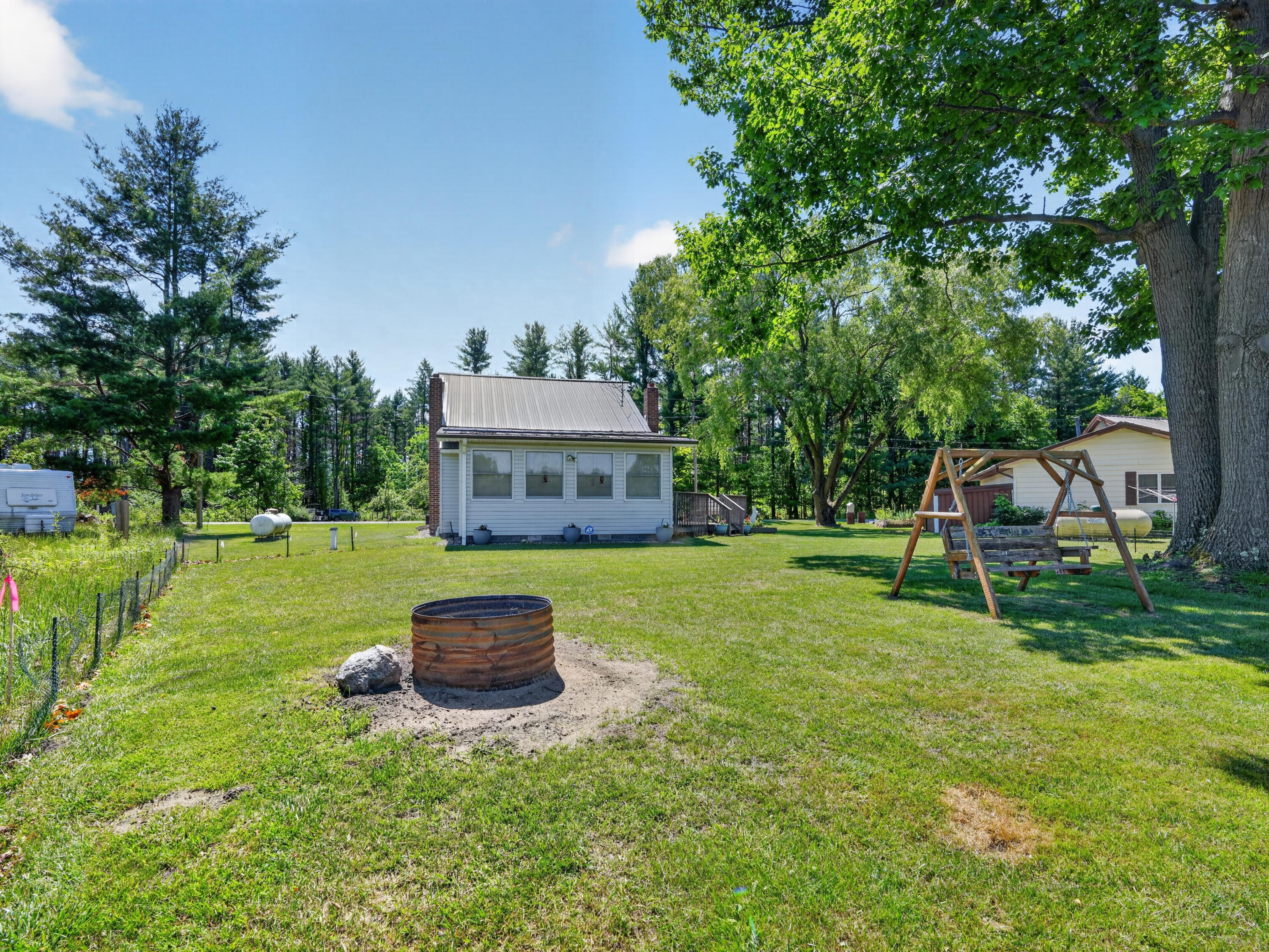 10041 Birch Drive Property Photo 13
