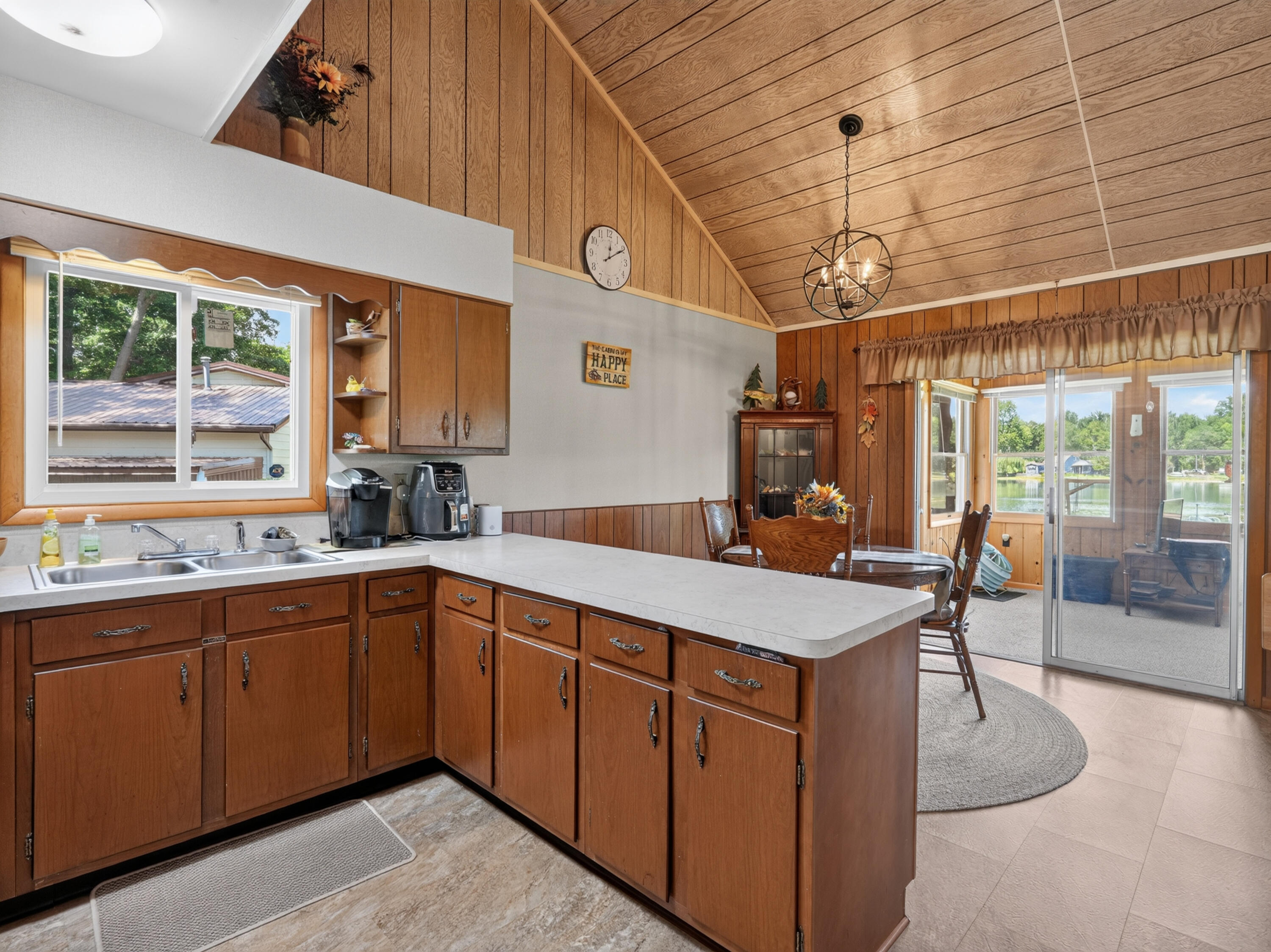 10041 Birch Drive Property Photo 23