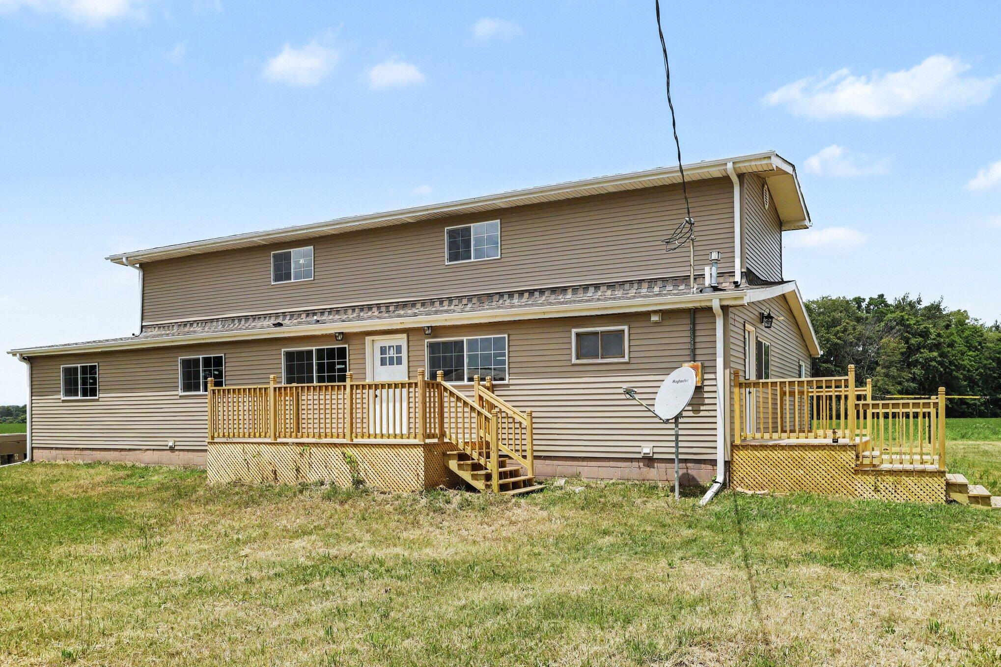 33594 M 60 Property Photo 2