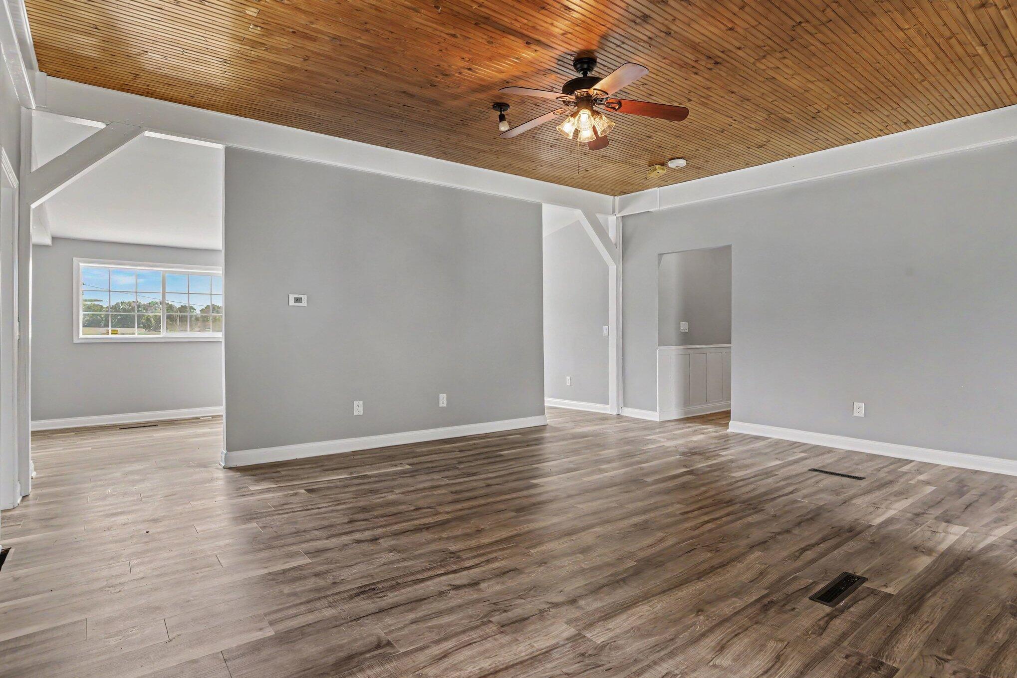 33594 M 60 Property Photo 13