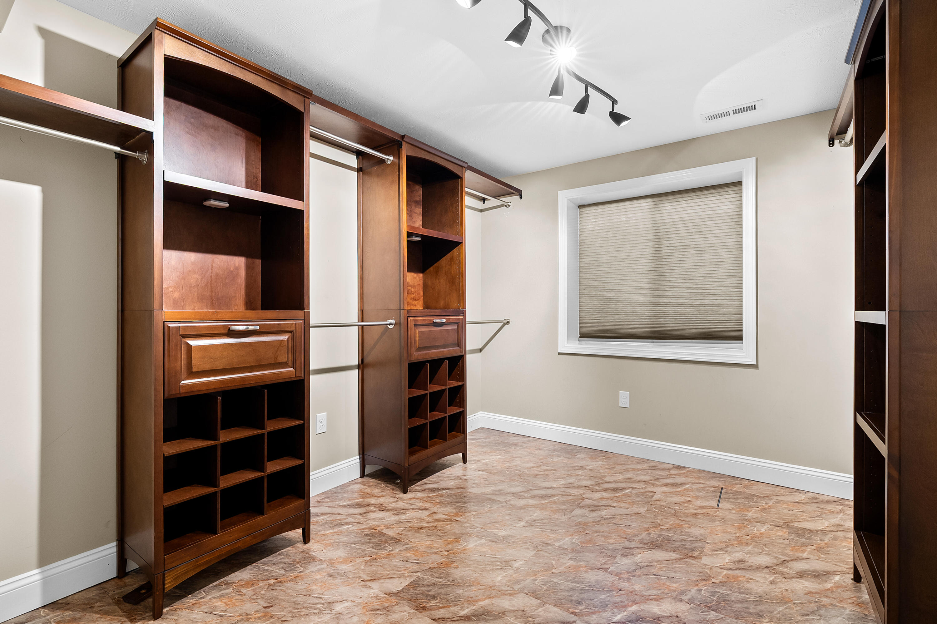 68334 Apple Lane Property Photo 24