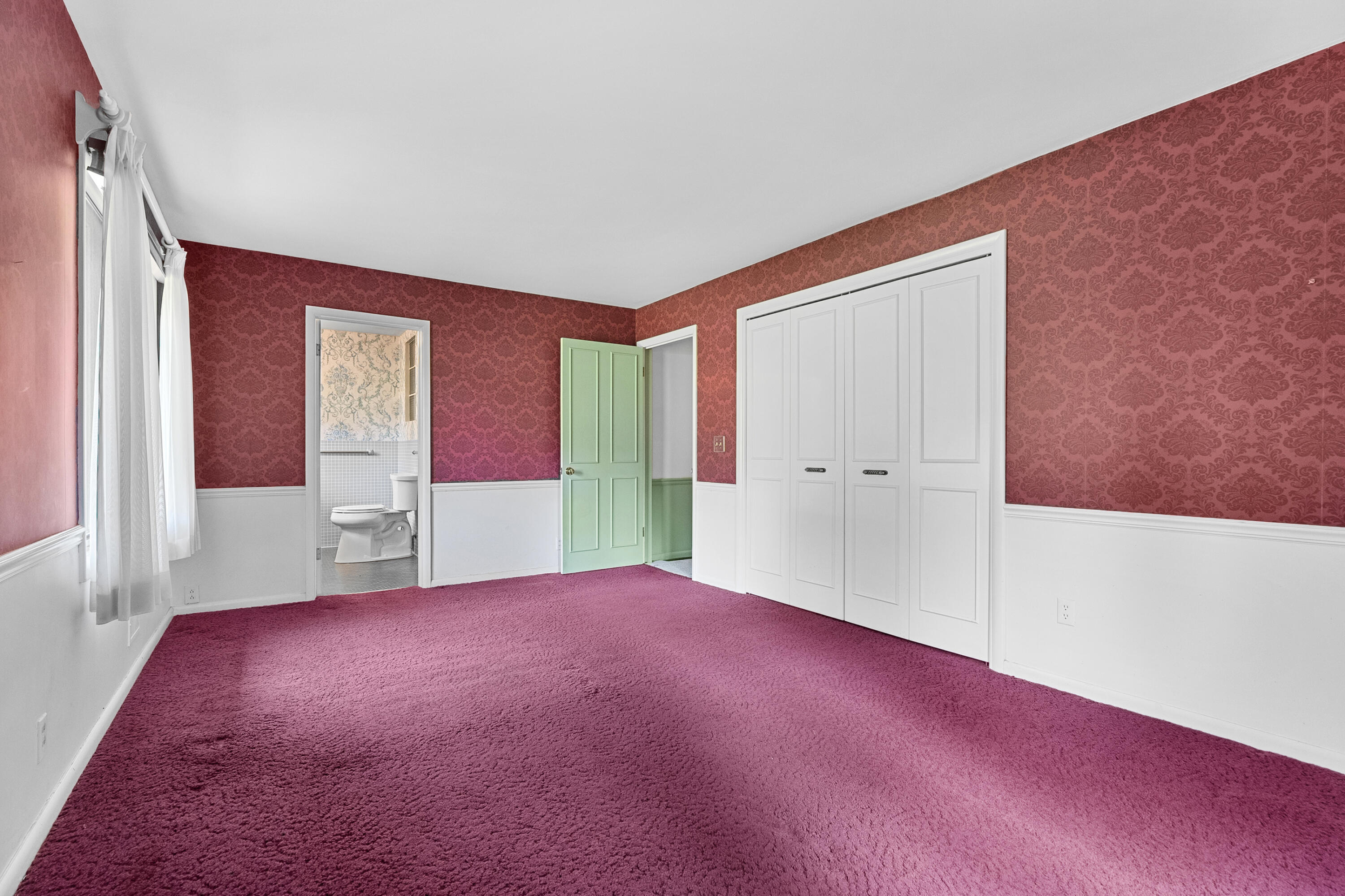 5017 Merryview Drive Property Photo 16