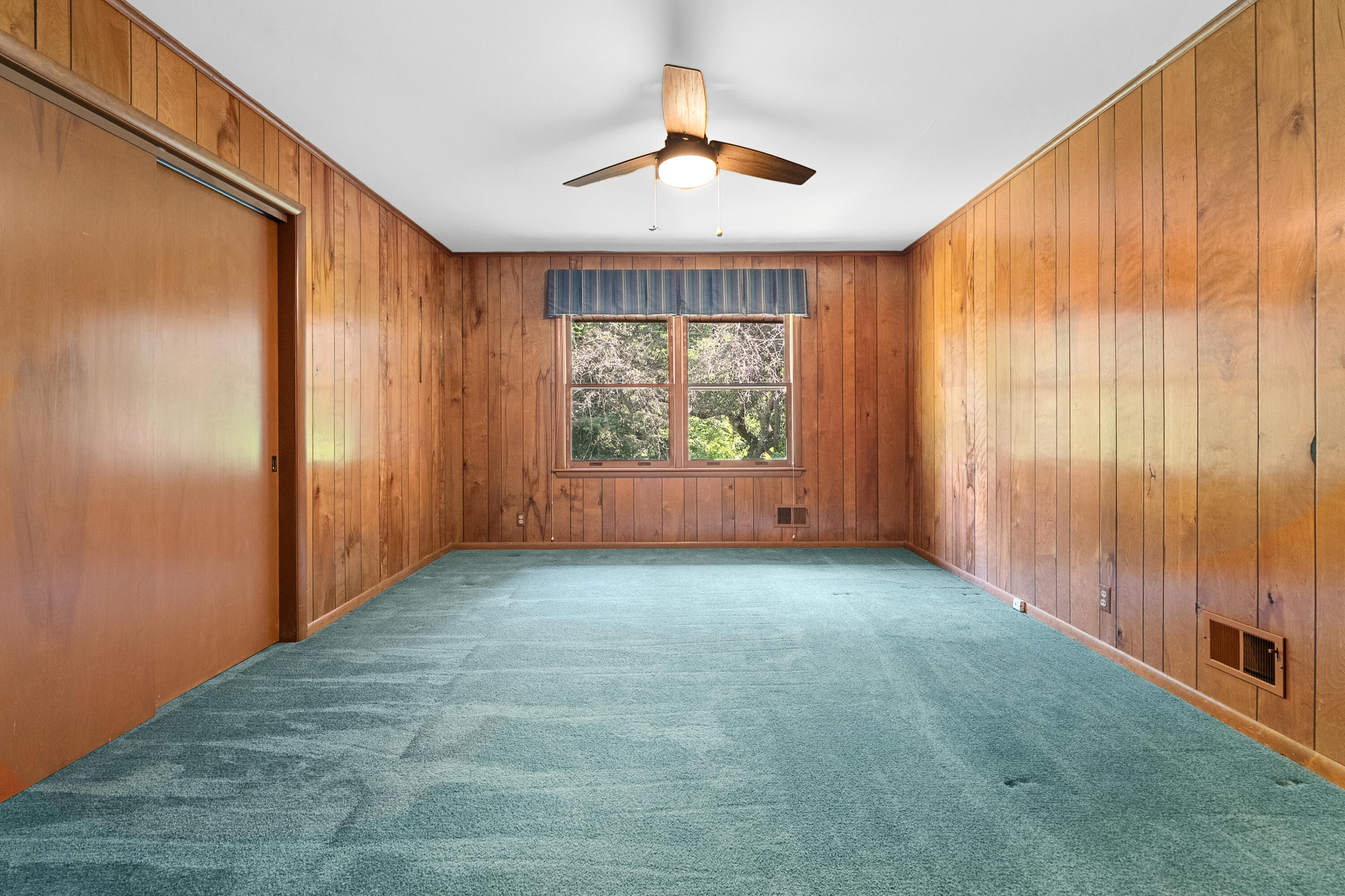 5017 Merryview Drive Property Photo 19