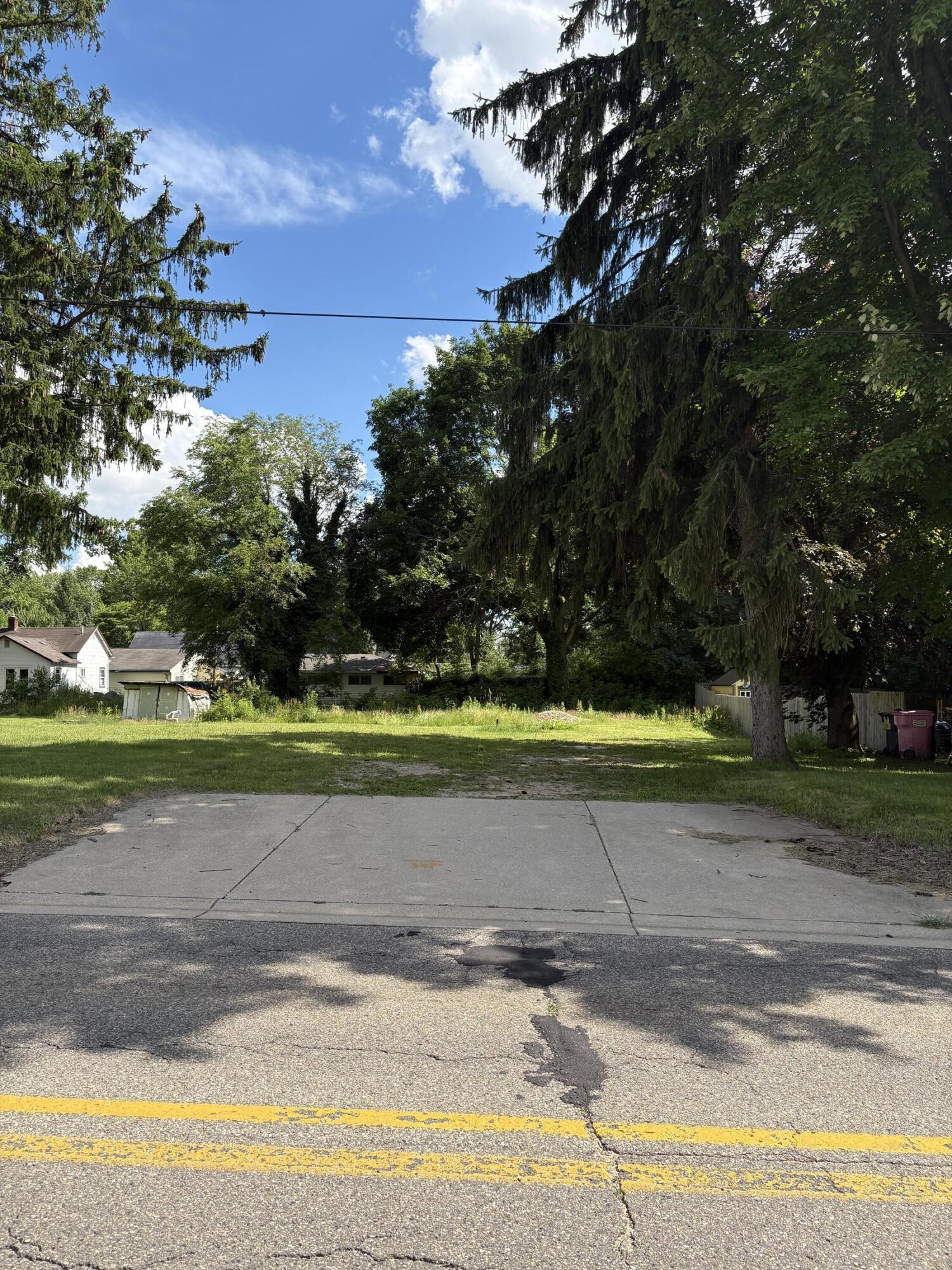 276 E Center Street Property Photo 2