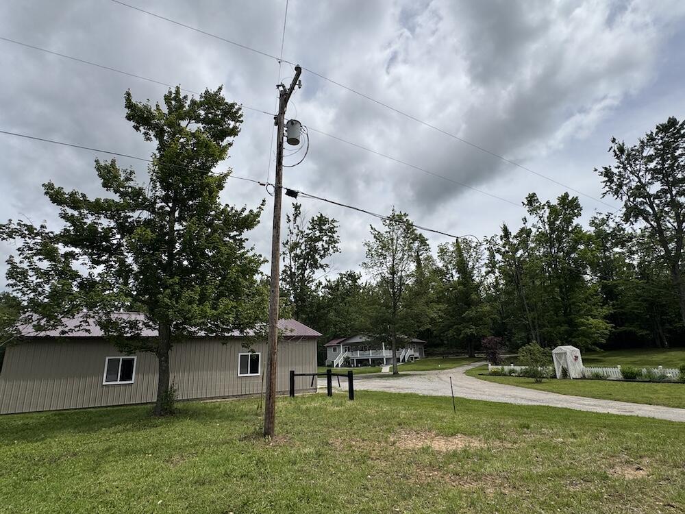 1692 N Galbraith Road Property Photo 17