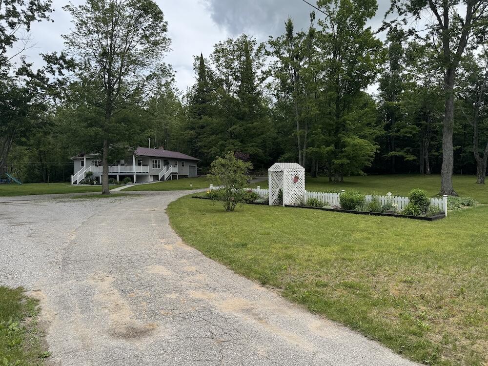 1692 N Galbraith Road Property Photo 18
