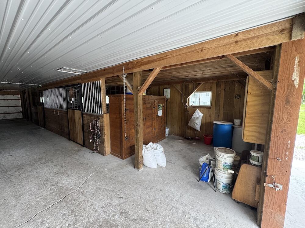 1692 N Galbraith Road Property Photo 66