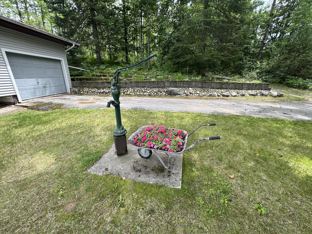 1692 N Galbraith Road Property Photo 77