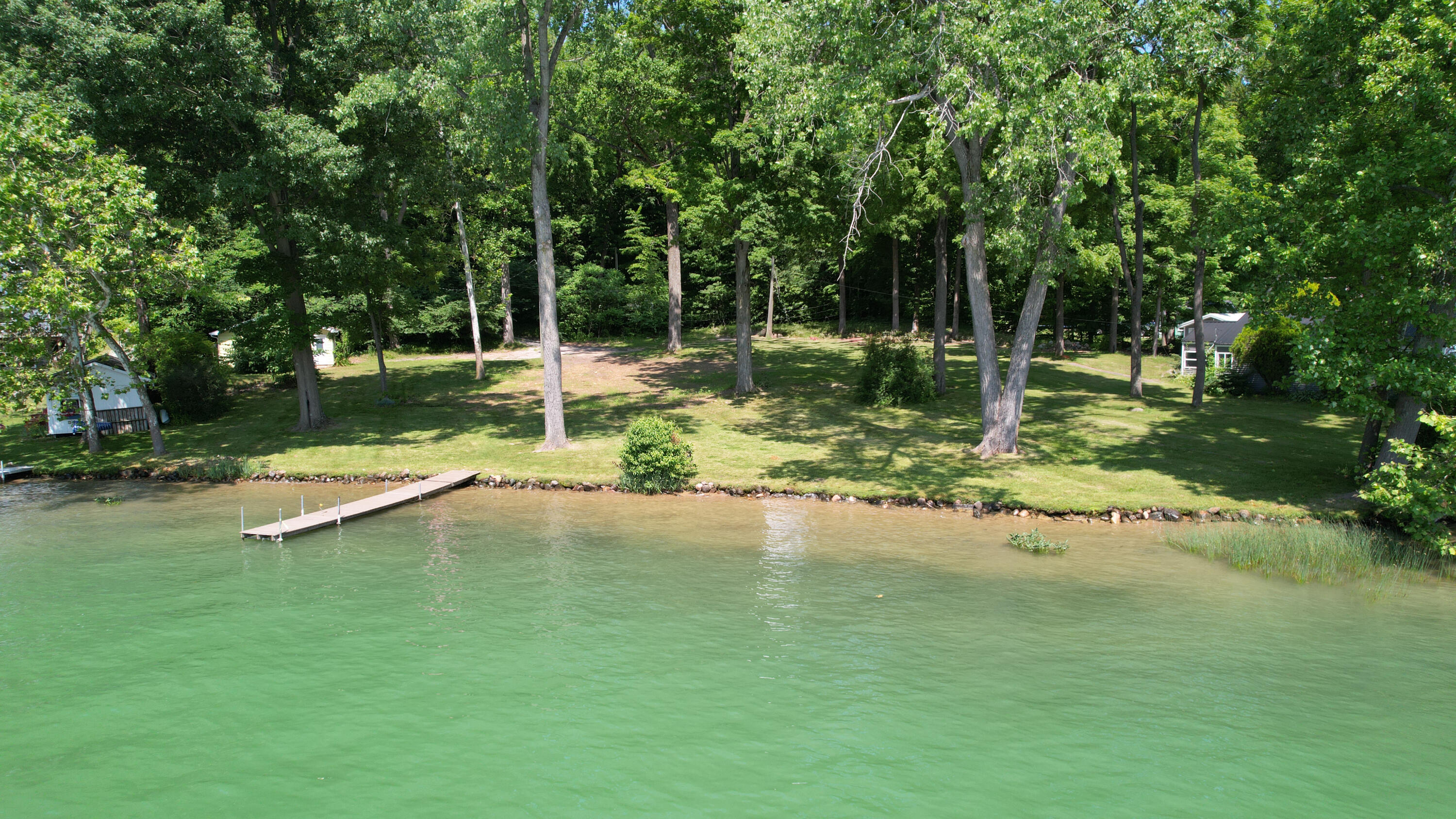 65341 North Drive Property Photo 3