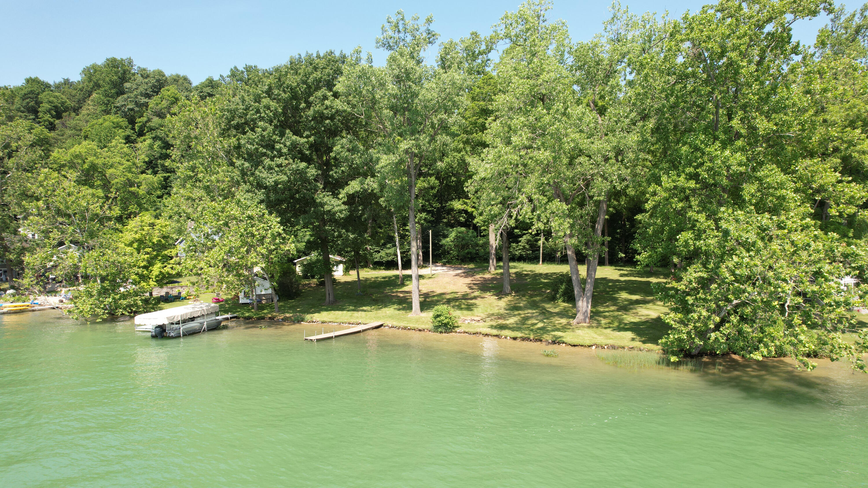 65341 North Drive Property Photo 4