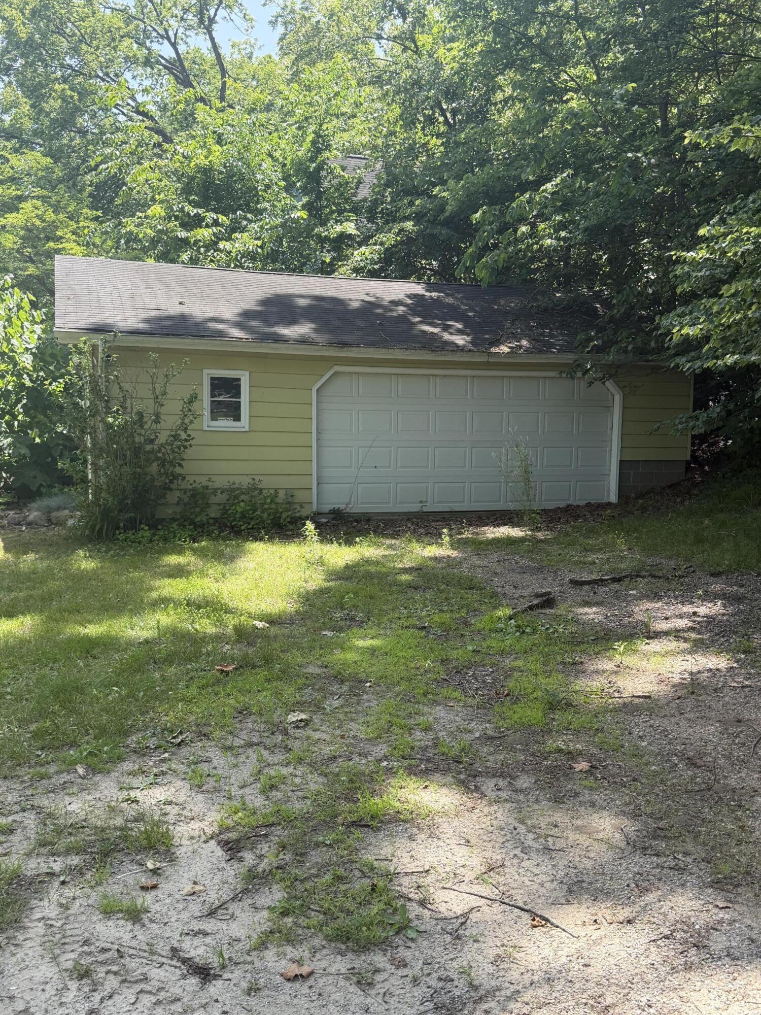 65341 North Drive Property Photo 11