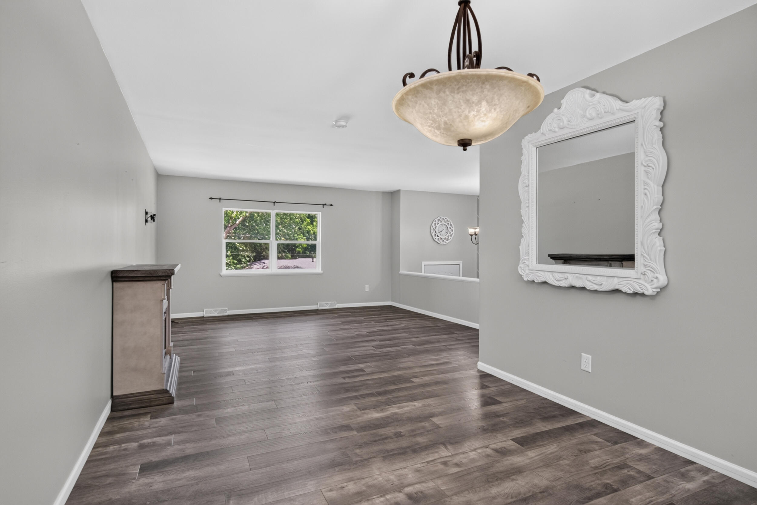 6423 Inverness Lane Property Photo 16