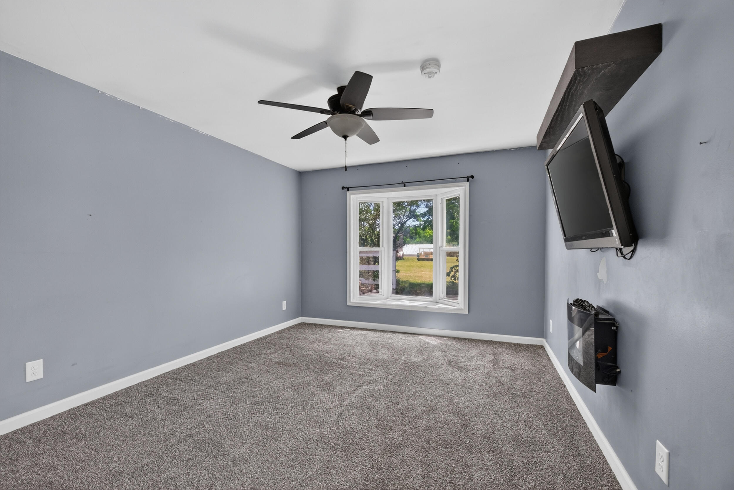 6423 Inverness Lane Property Photo 25