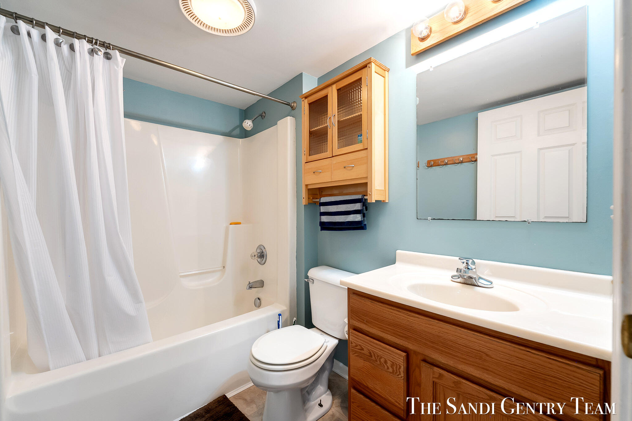 17632 Dustin Drive Property Photo 19
