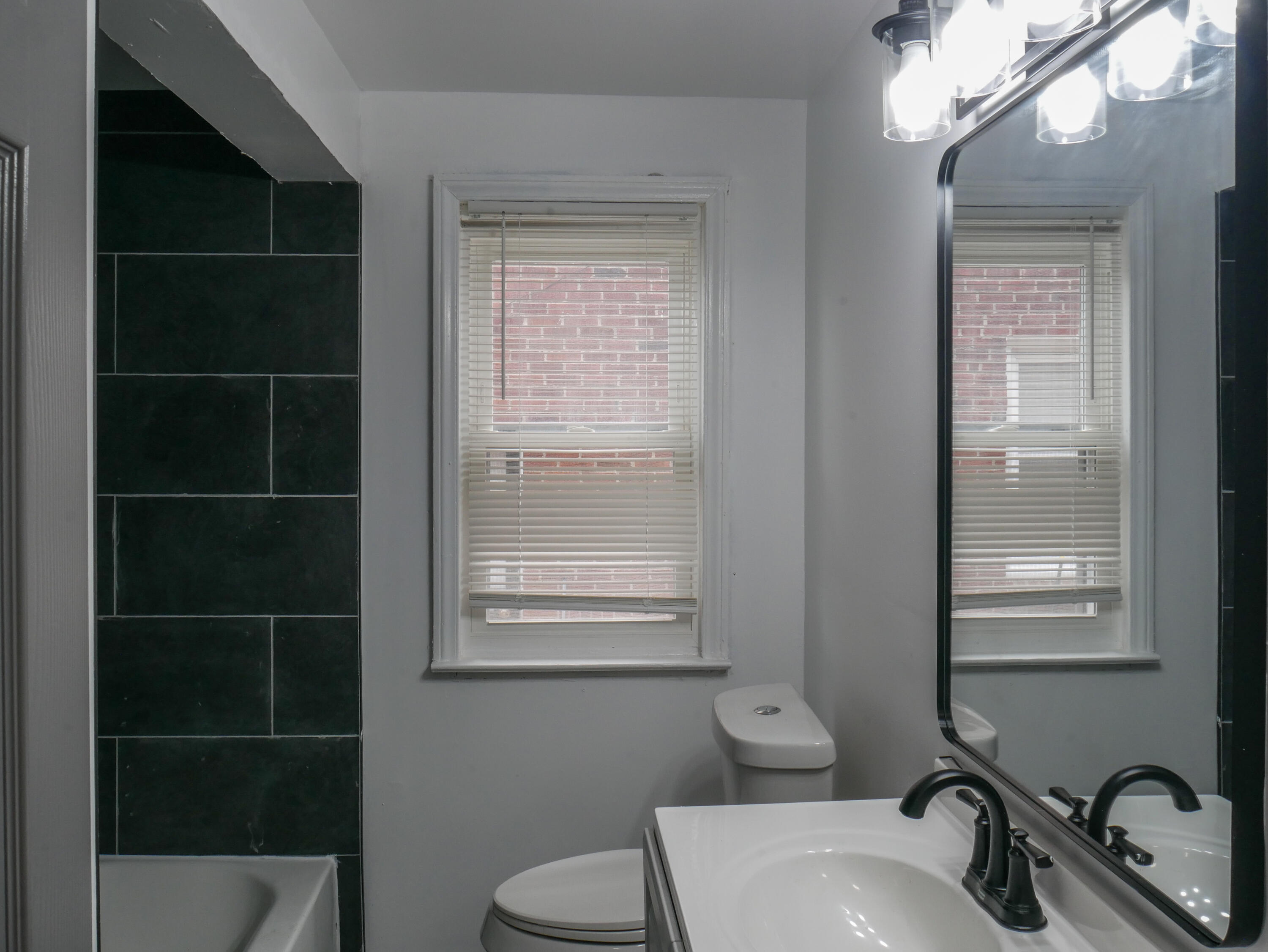 18938 Beland Street Property Photo 7