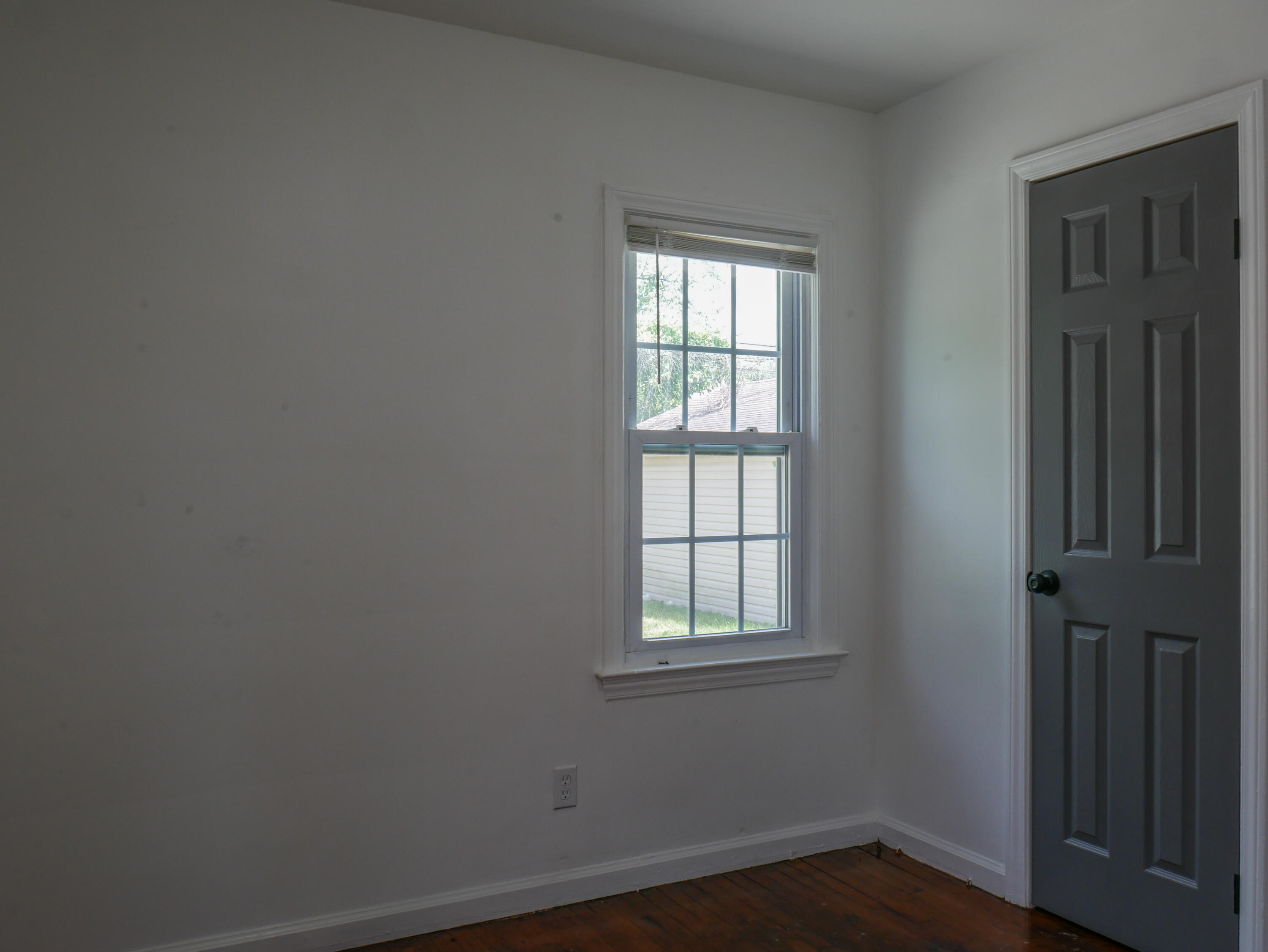 18938 Beland Street Property Photo 11
