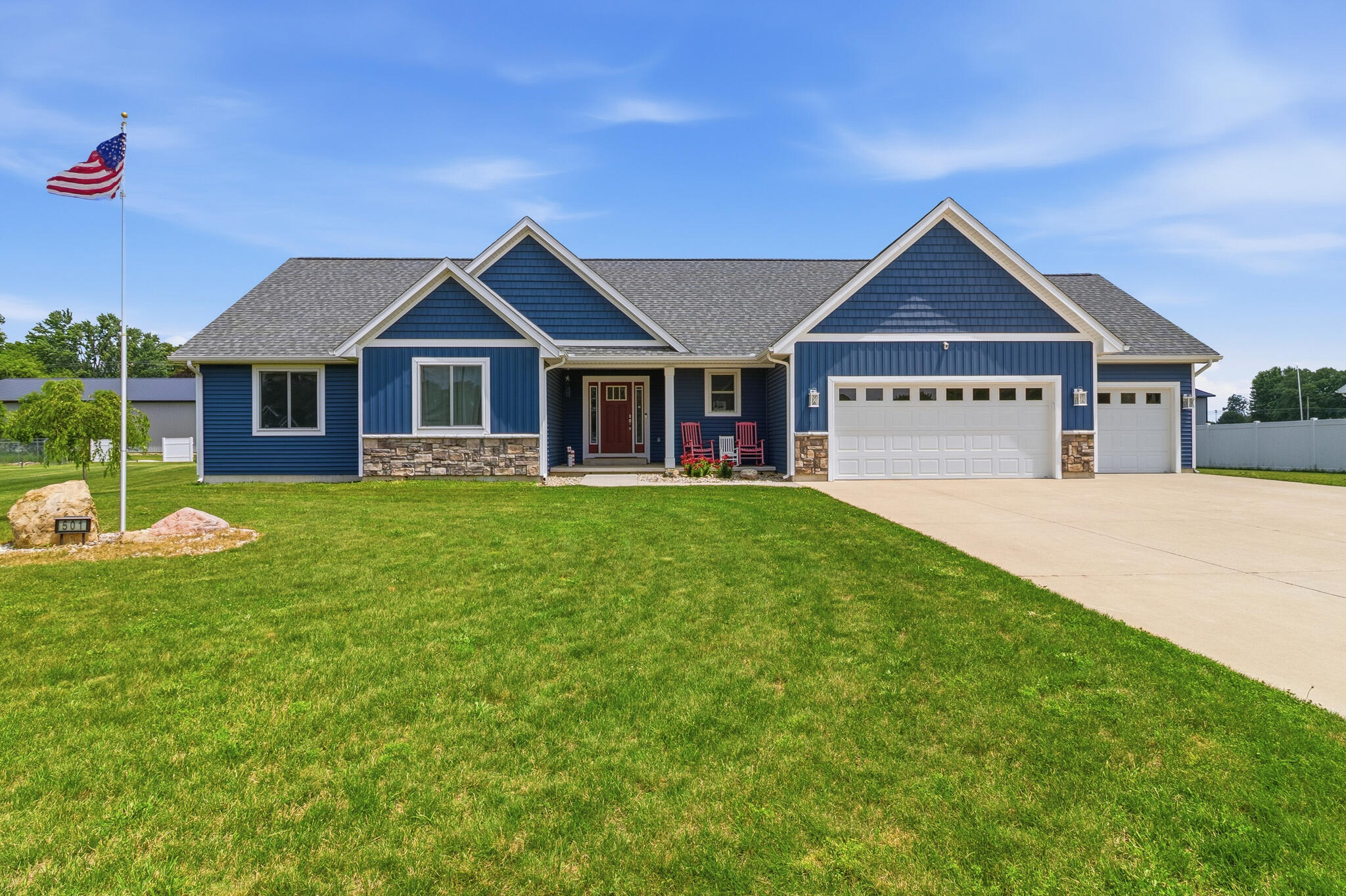 501 E Stoneridge Drive